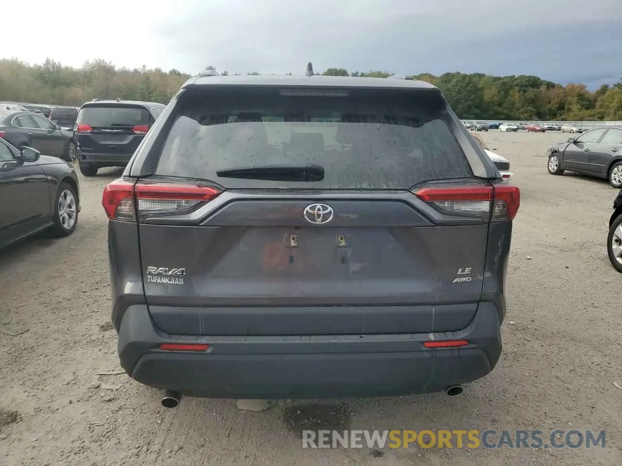 6 Photograph of a damaged car JTMF1RFV9KJ025510 TOYOTA RAV4 2019