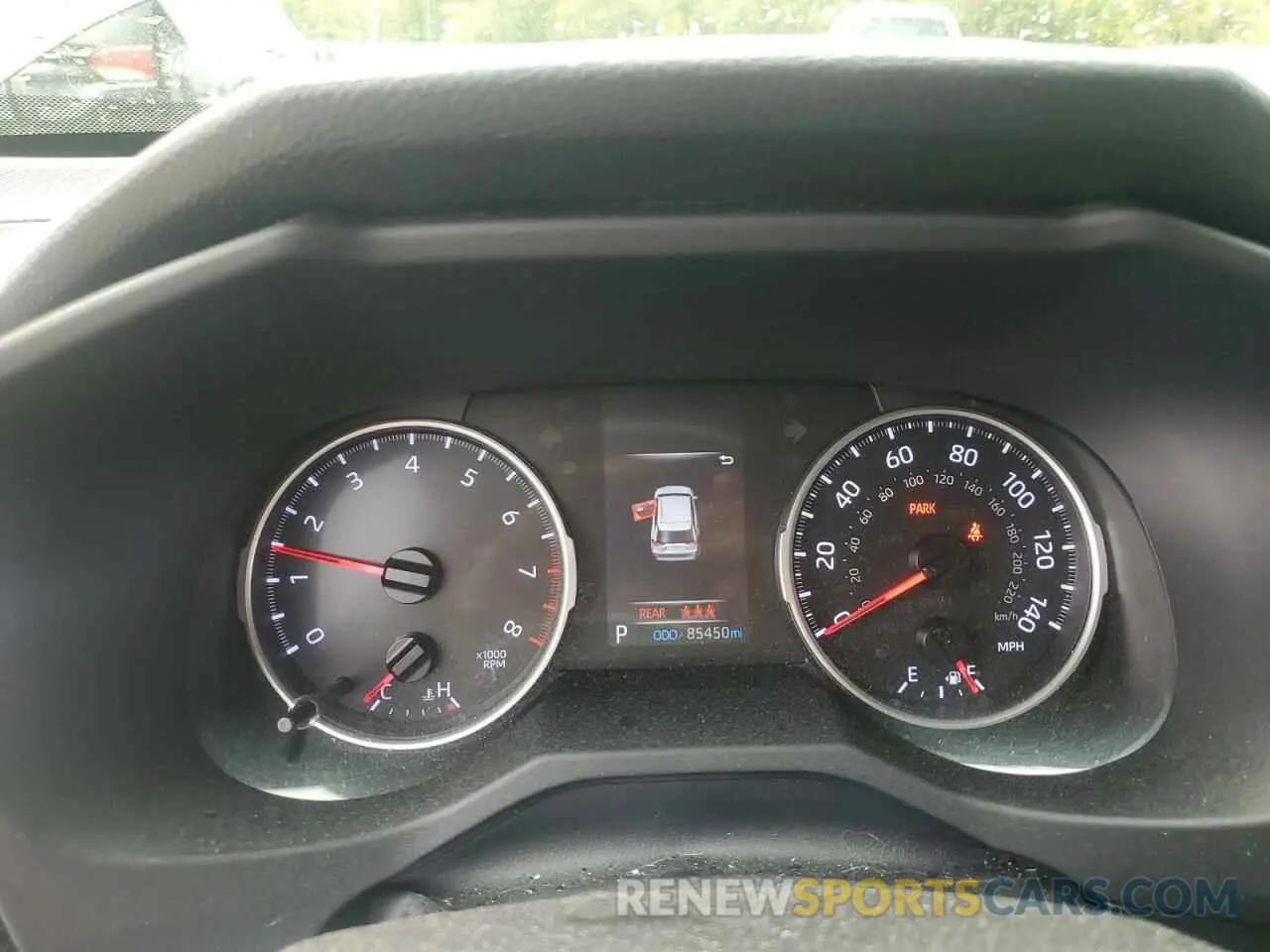 9 Photograph of a damaged car JTMF1RFV9KJ025510 TOYOTA RAV4 2019