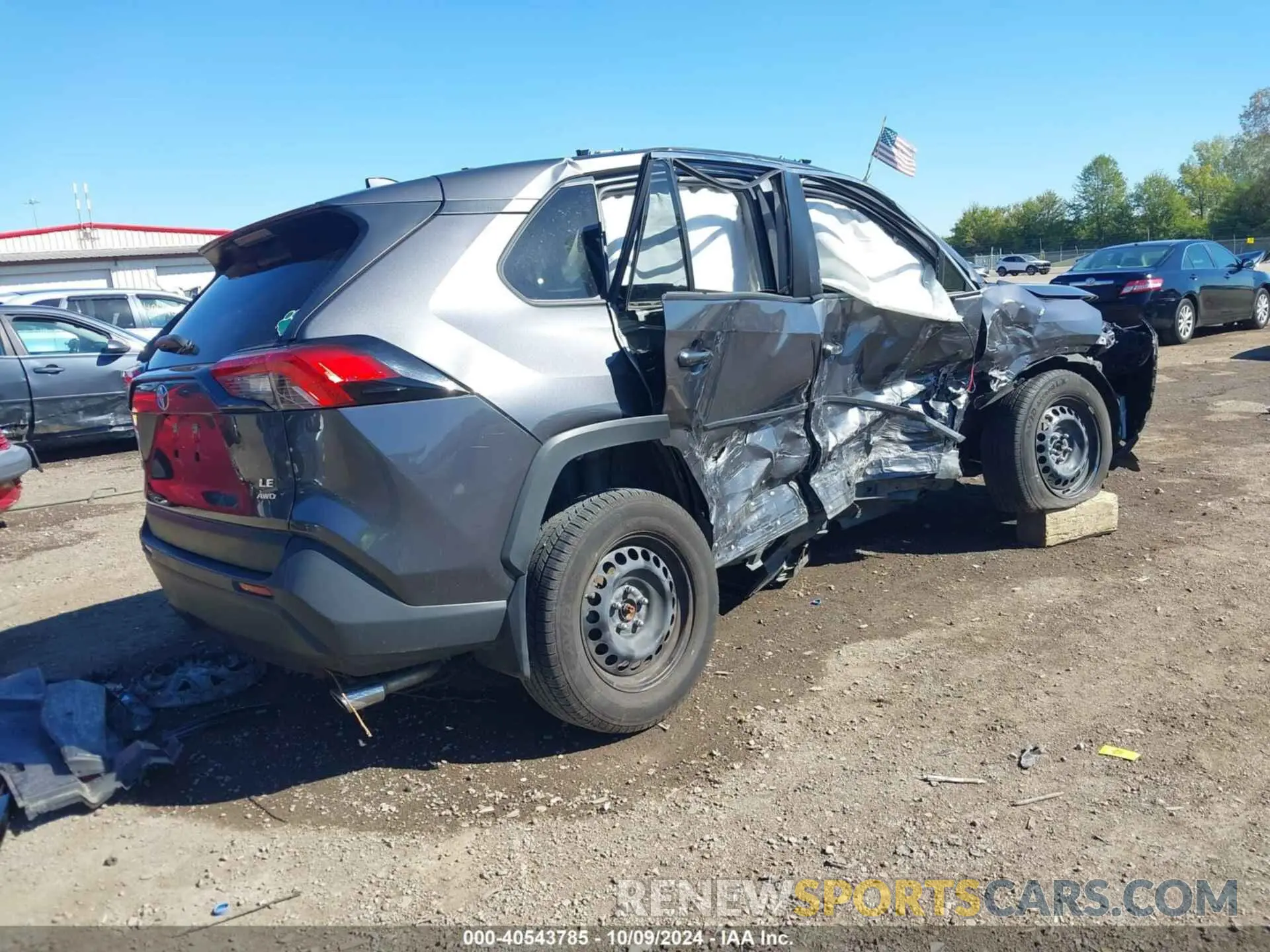 4 Photograph of a damaged car JTMF1RFV9KJ025538 TOYOTA RAV4 2019