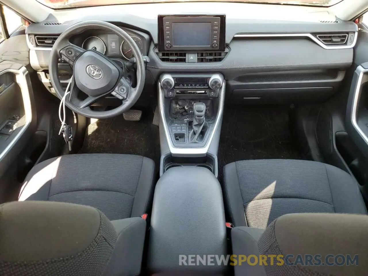 8 Фотография поврежденного автомобиля JTMF1RFVXKD004132 TOYOTA RAV4 2019