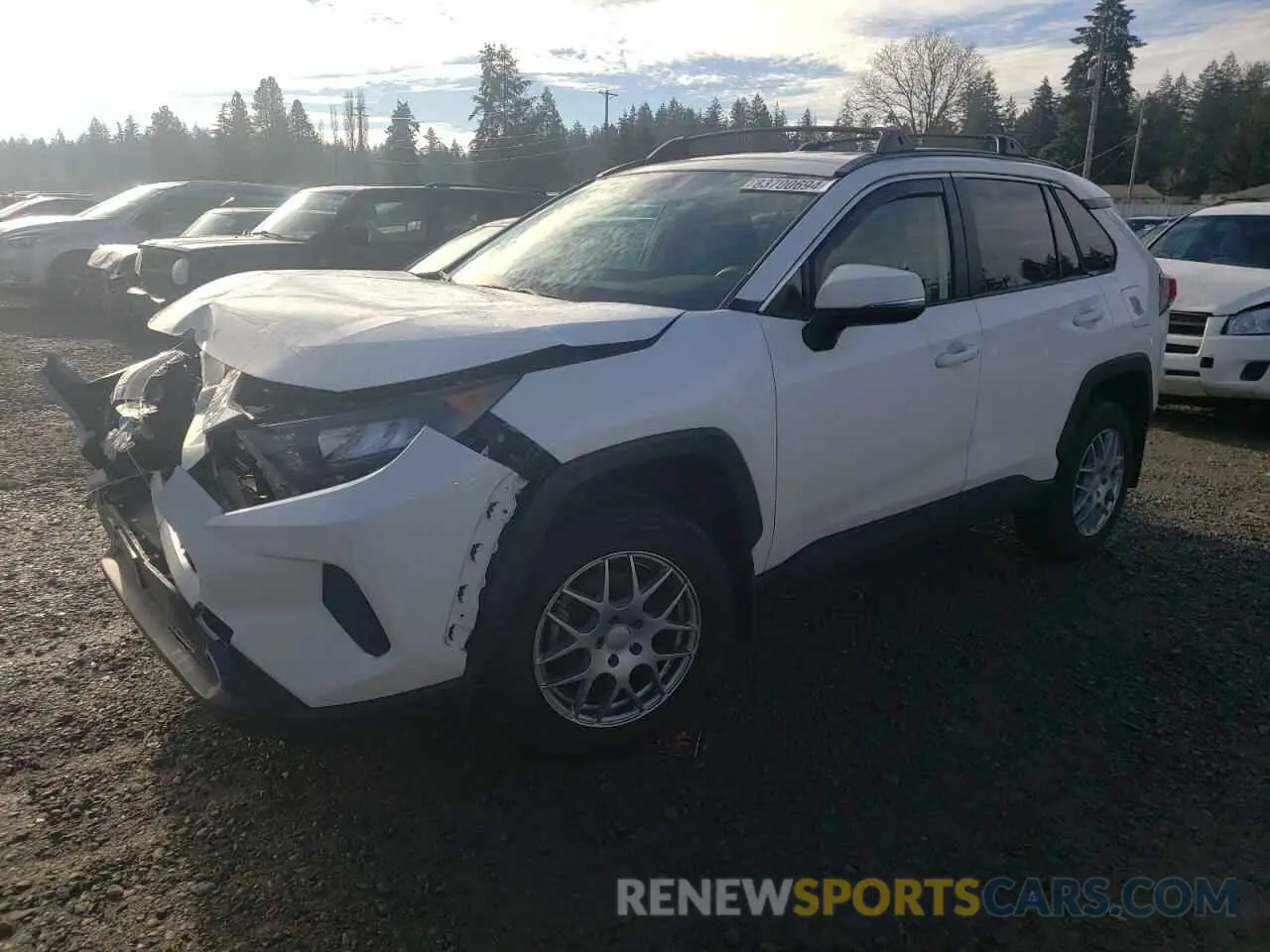 1 Photograph of a damaged car JTMG1RFV2KD019213 TOYOTA RAV4 2019