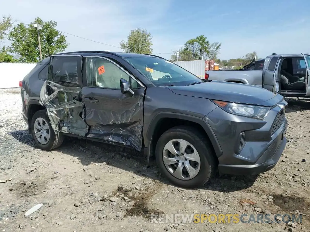 4 Фотография поврежденного автомобиля JTMG1RFV2KD511482 TOYOTA RAV4 2019
