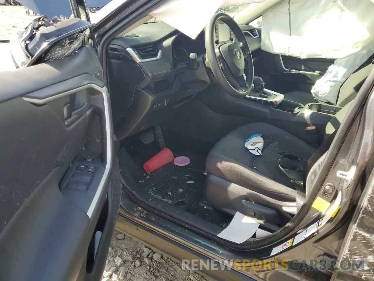 8 Фотография поврежденного автомобиля JTMG1RFV2KD511482 TOYOTA RAV4 2019