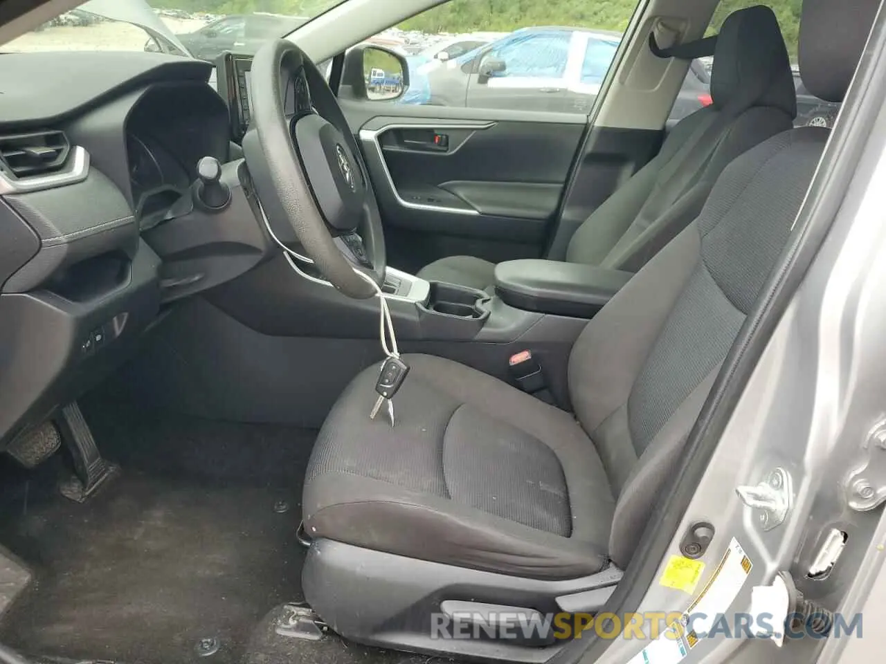 7 Фотография поврежденного автомобиля JTMG1RFV2KD514897 TOYOTA RAV4 2019