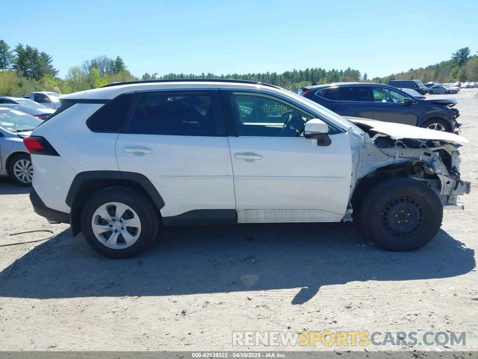 14 Фотография поврежденного автомобиля JTMG1RFV3KD007040 TOYOTA RAV4 2019