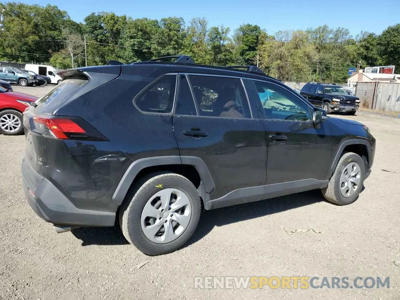 3 Photograph of a damaged car JTMG1RFV5KJ007302 TOYOTA RAV4 2019