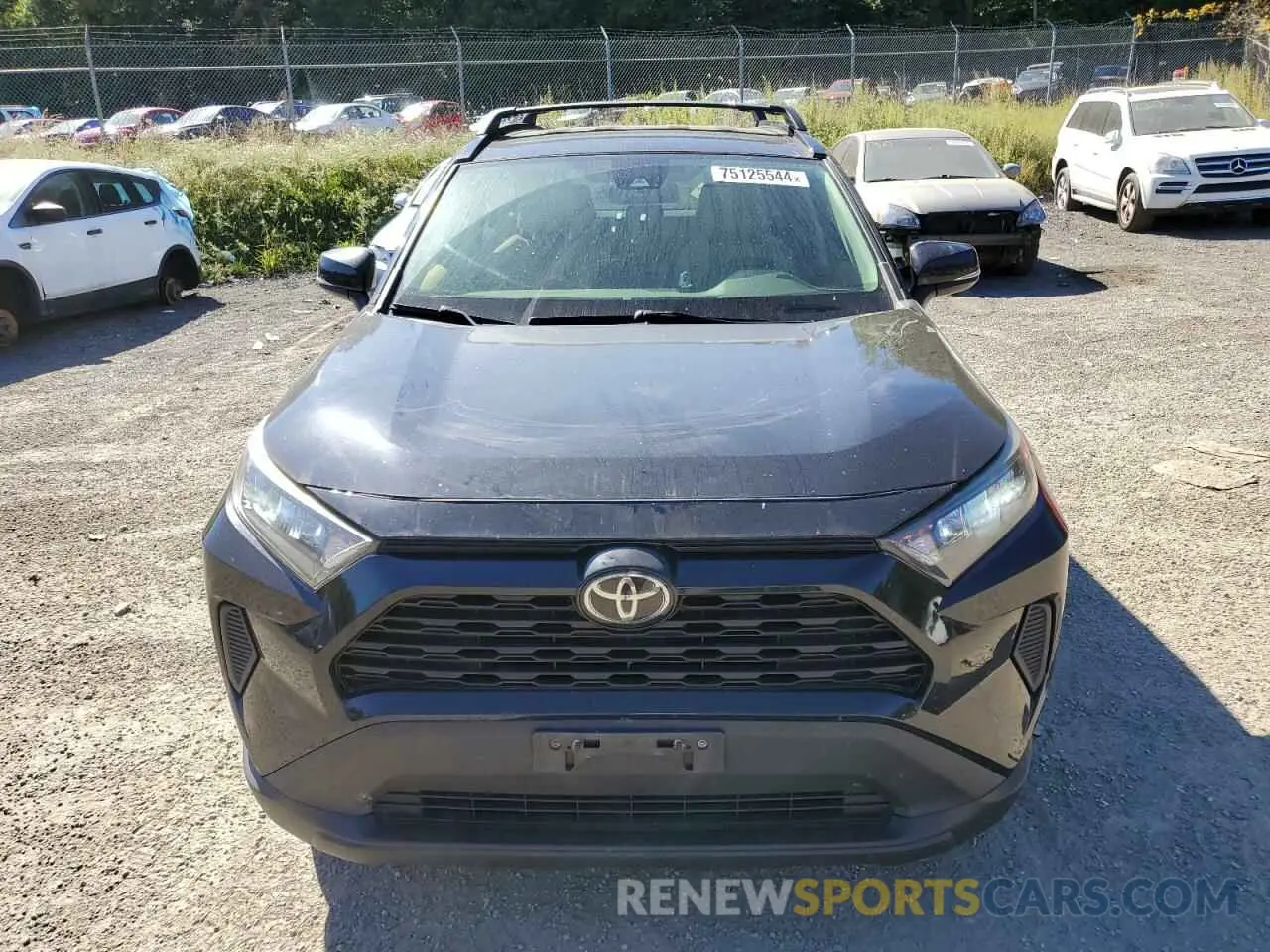 5 Photograph of a damaged car JTMG1RFV5KJ007302 TOYOTA RAV4 2019