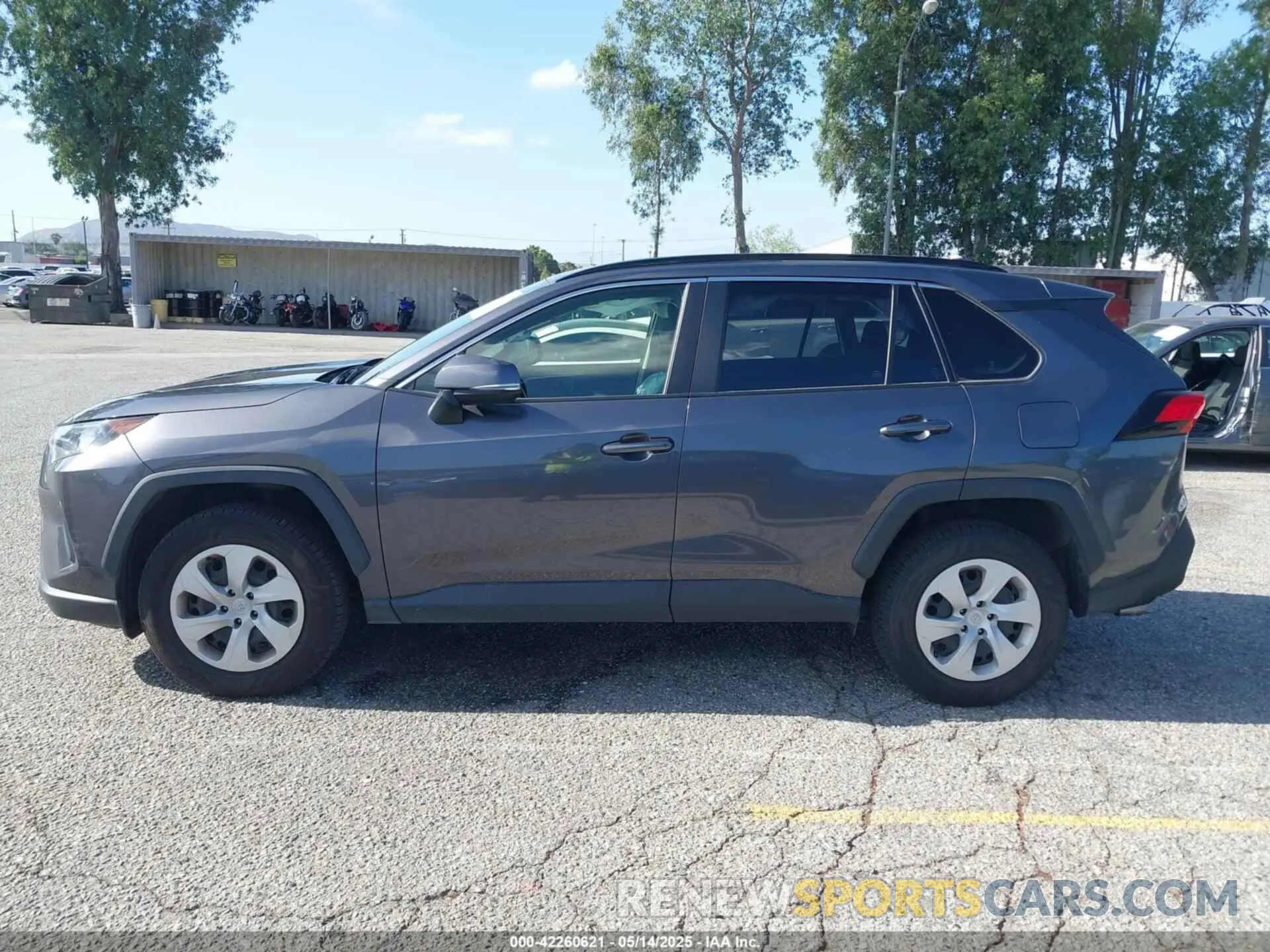 14 Фотография поврежденного автомобиля JTMG1RFV5KJ010605 TOYOTA RAV4 2019
