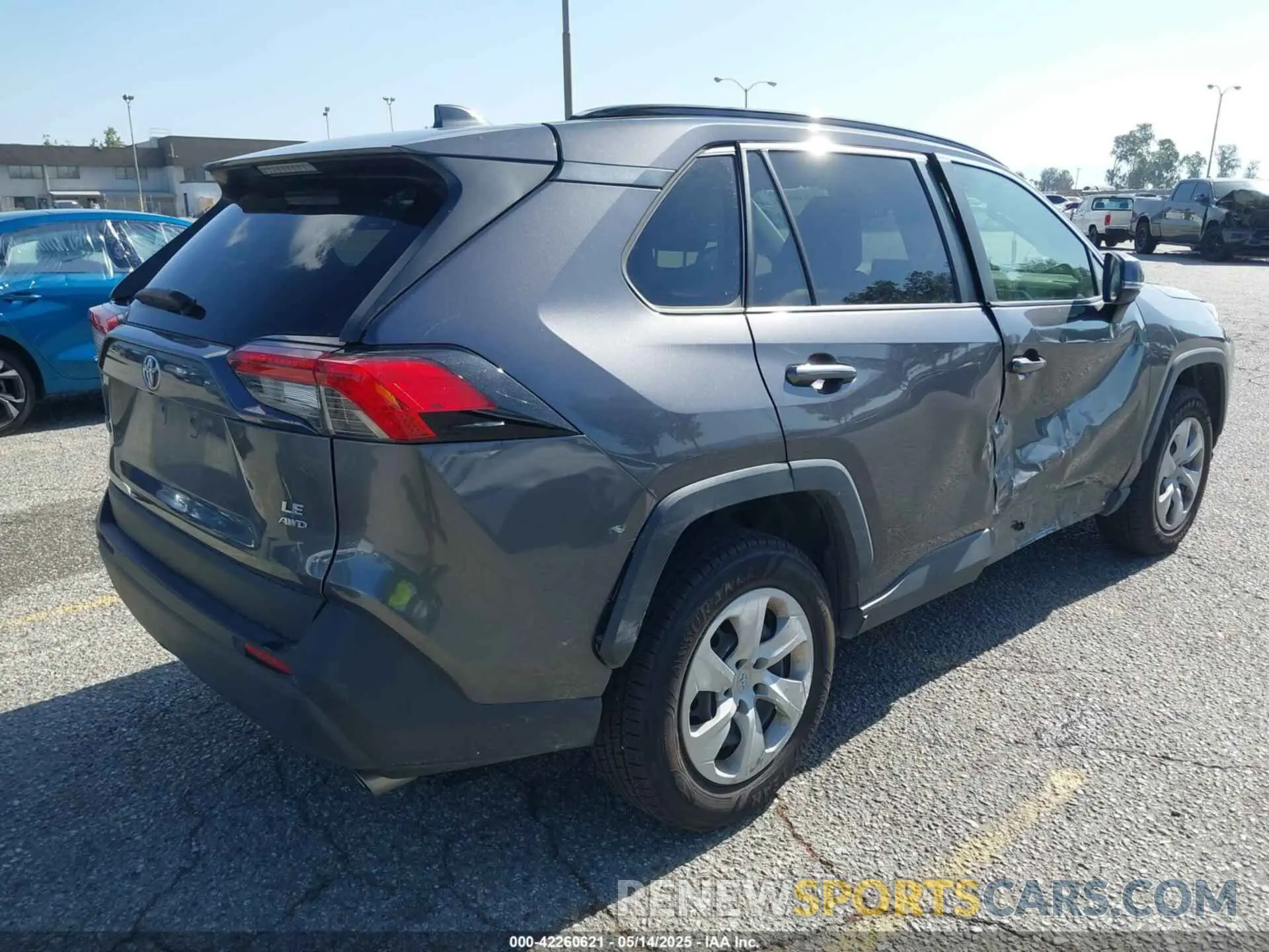 4 Фотография поврежденного автомобиля JTMG1RFV5KJ010605 TOYOTA RAV4 2019