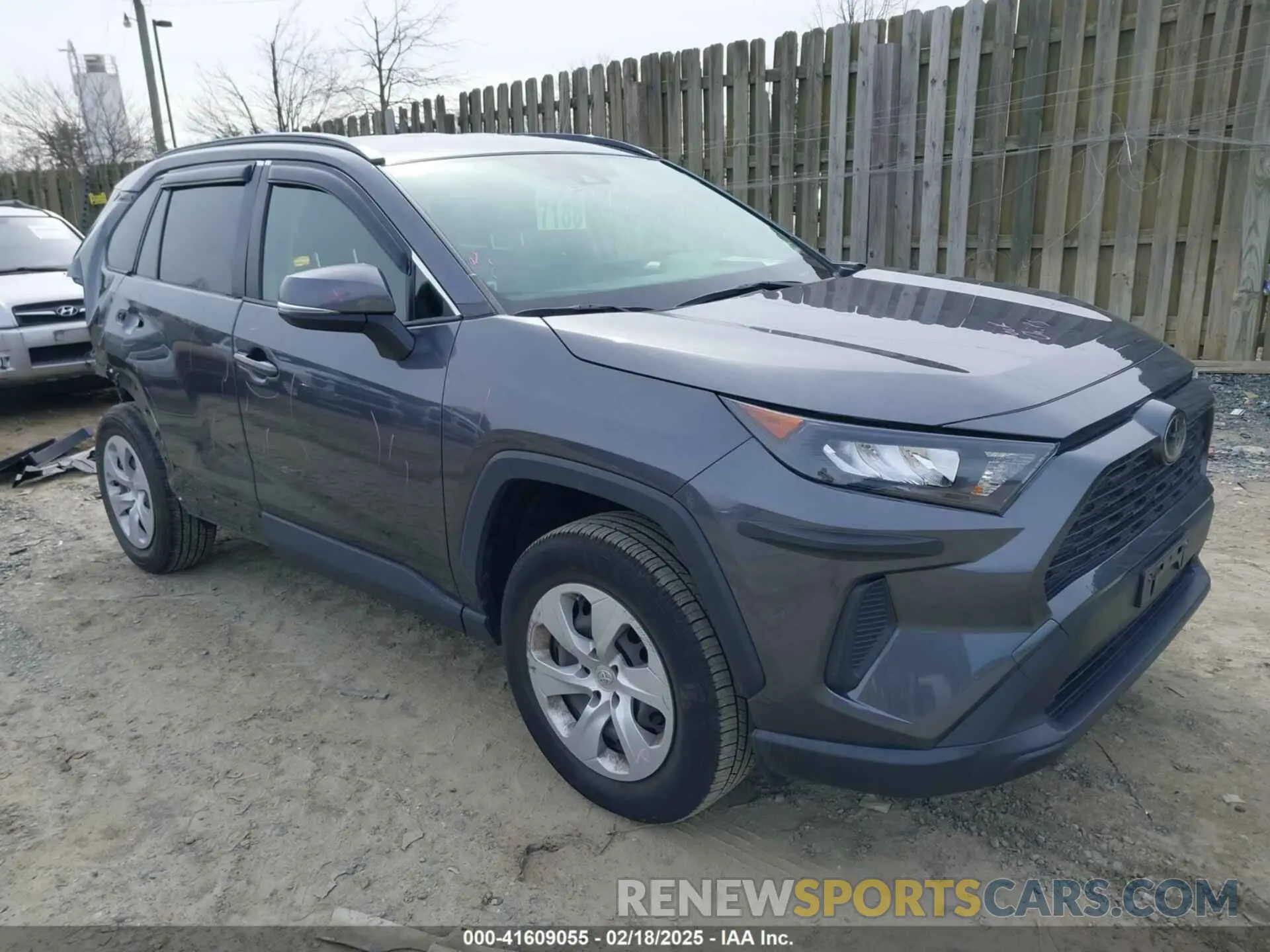 1 Фотография поврежденного автомобиля JTMG1RFV7KD017764 TOYOTA RAV4 2019