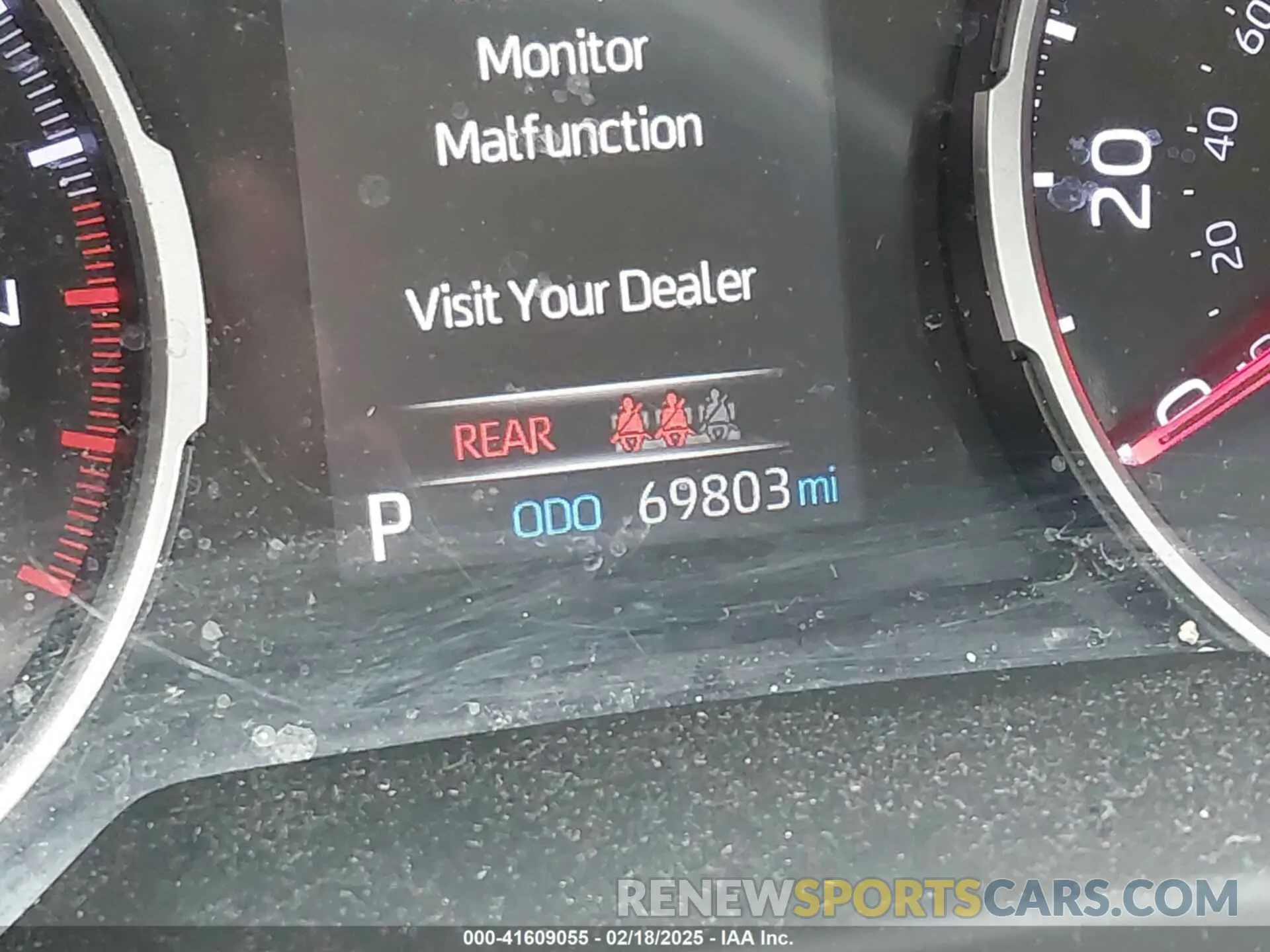 16 Фотография поврежденного автомобиля JTMG1RFV7KD017764 TOYOTA RAV4 2019