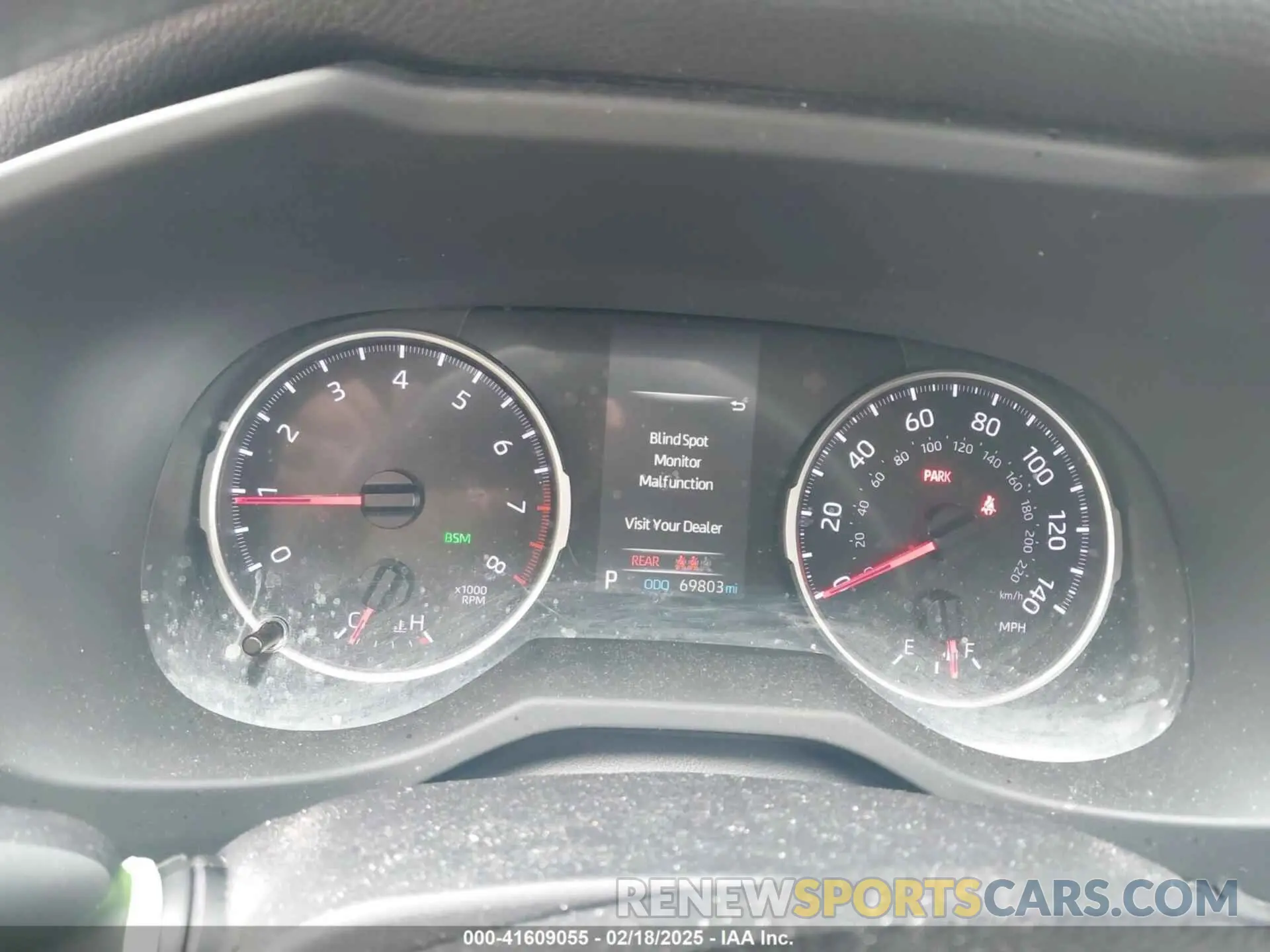 7 Фотография поврежденного автомобиля JTMG1RFV7KD017764 TOYOTA RAV4 2019
