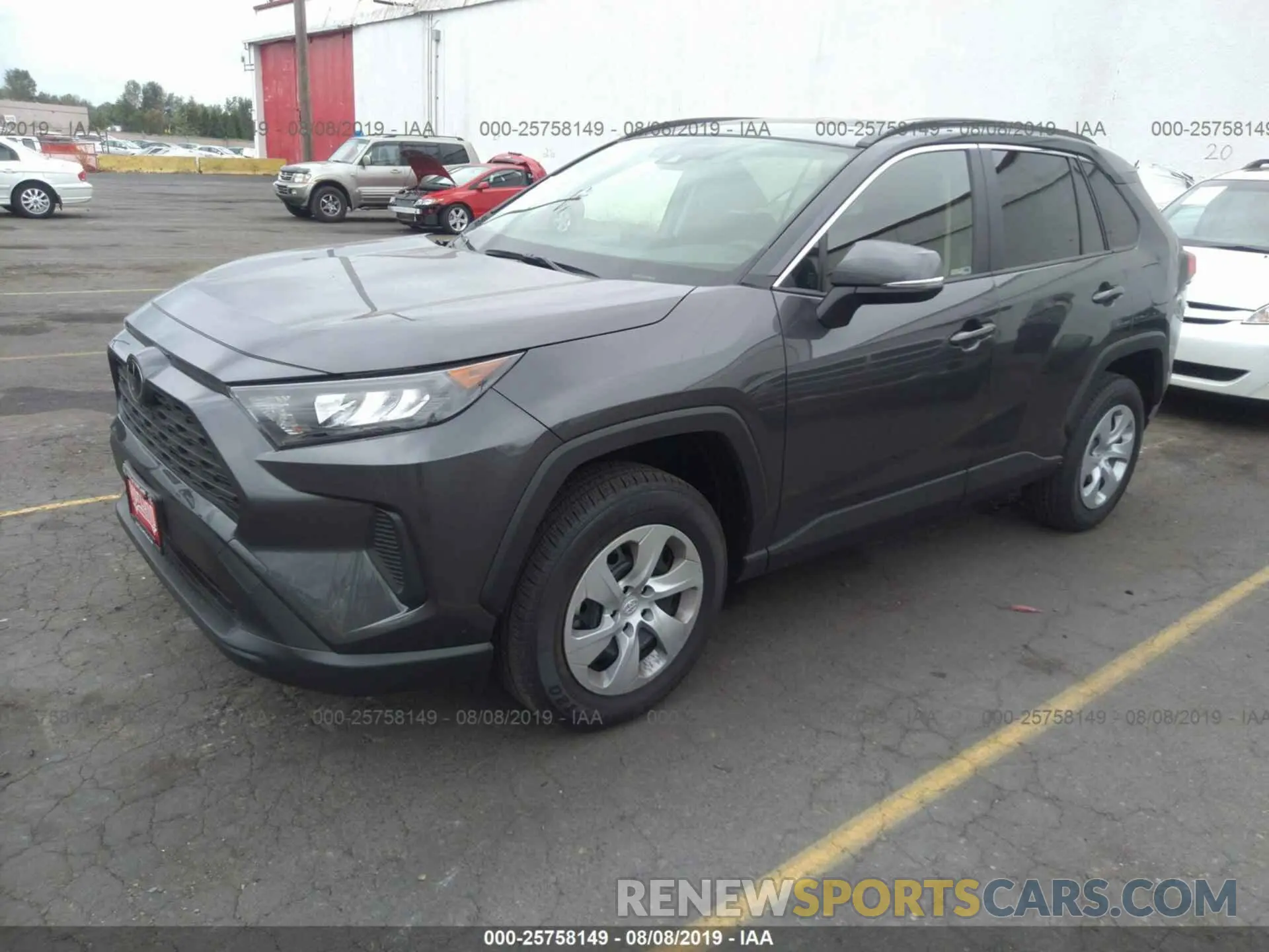 2 Photograph of a damaged car JTMG1RFV8KJ016558 TOYOTA RAV4 2019