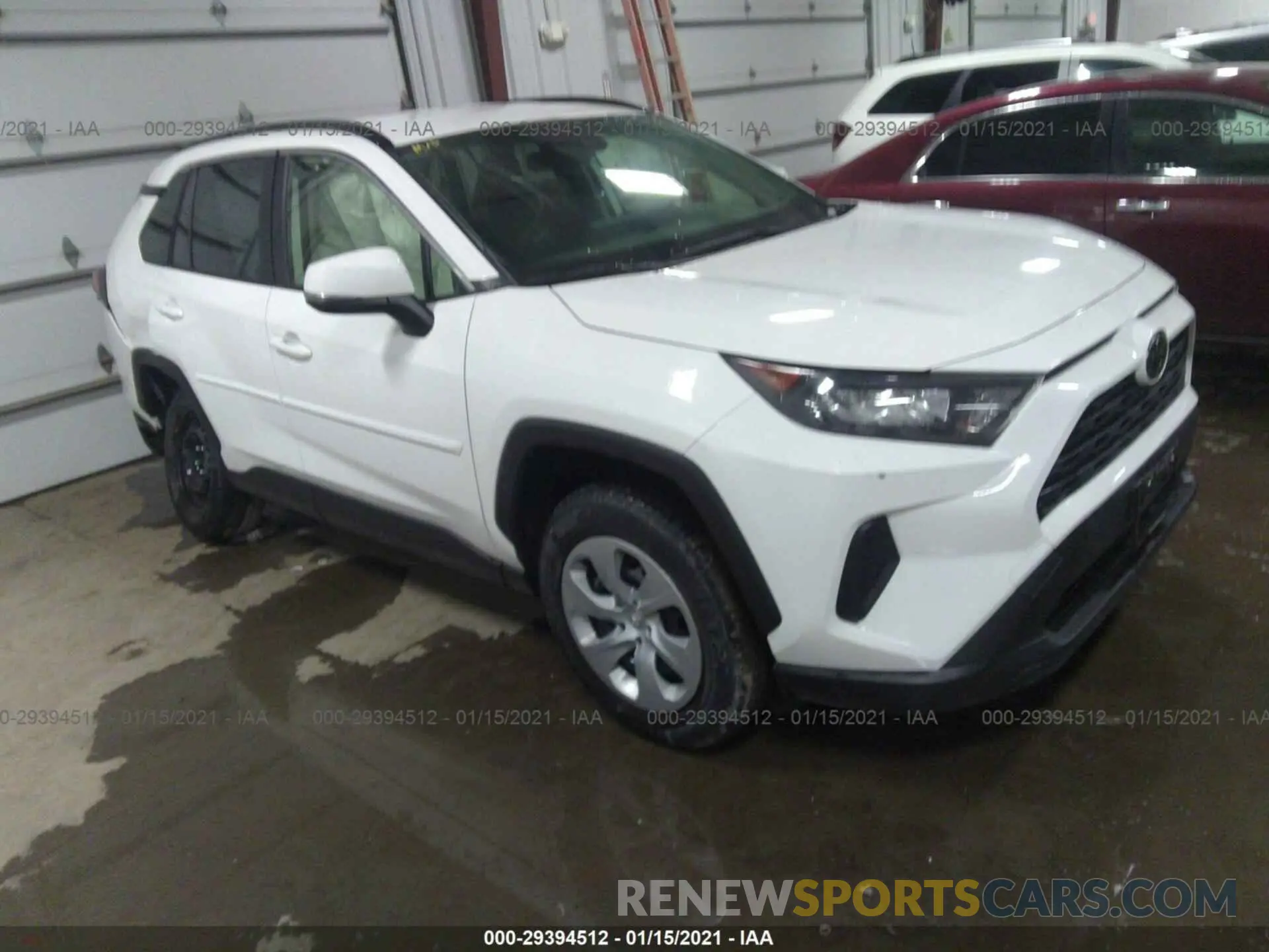 1 Photograph of a damaged car JTMG1RFV9KD019676 TOYOTA RAV4 2019
