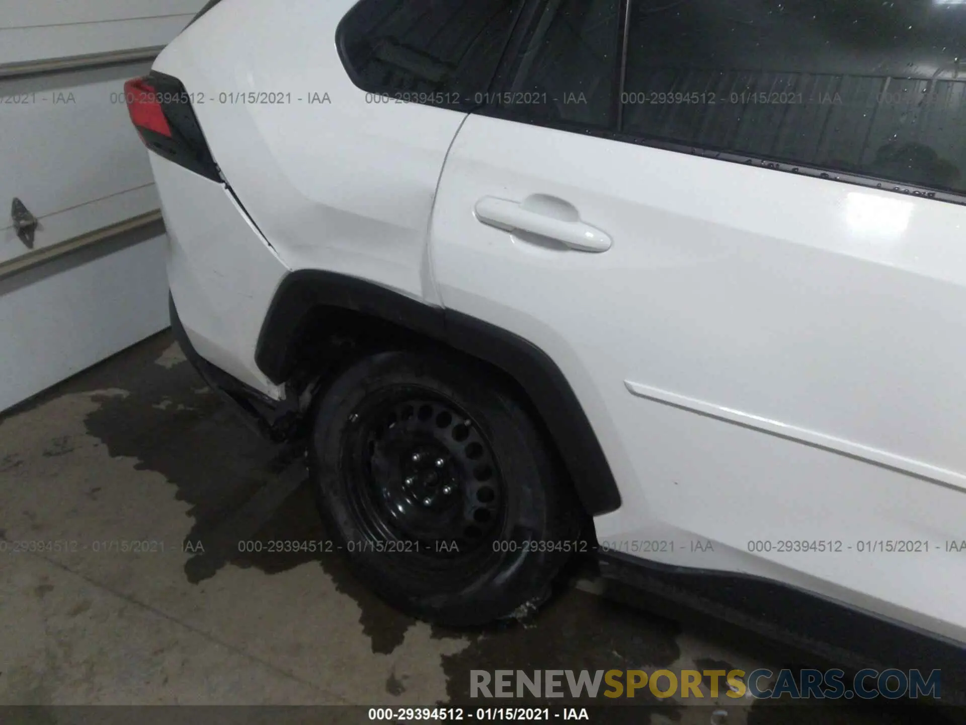 6 Photograph of a damaged car JTMG1RFV9KD019676 TOYOTA RAV4 2019