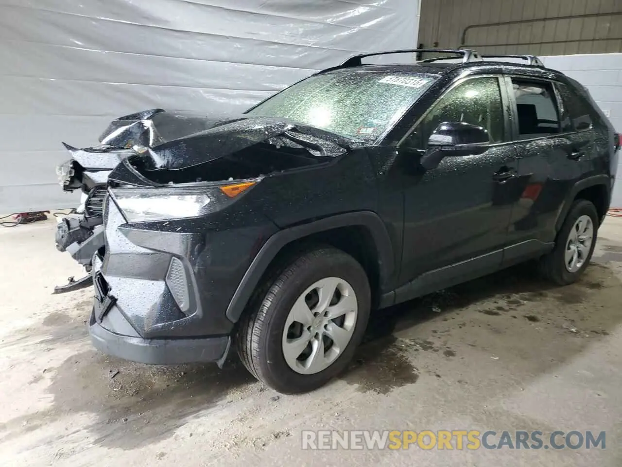 1 Фотография поврежденного автомобиля JTMG1RFVXKD504277 TOYOTA RAV4 2019