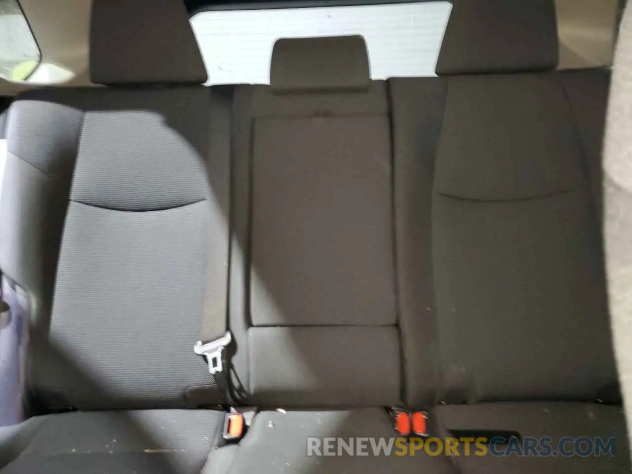 10 Фотография поврежденного автомобиля JTMG1RFVXKD504277 TOYOTA RAV4 2019