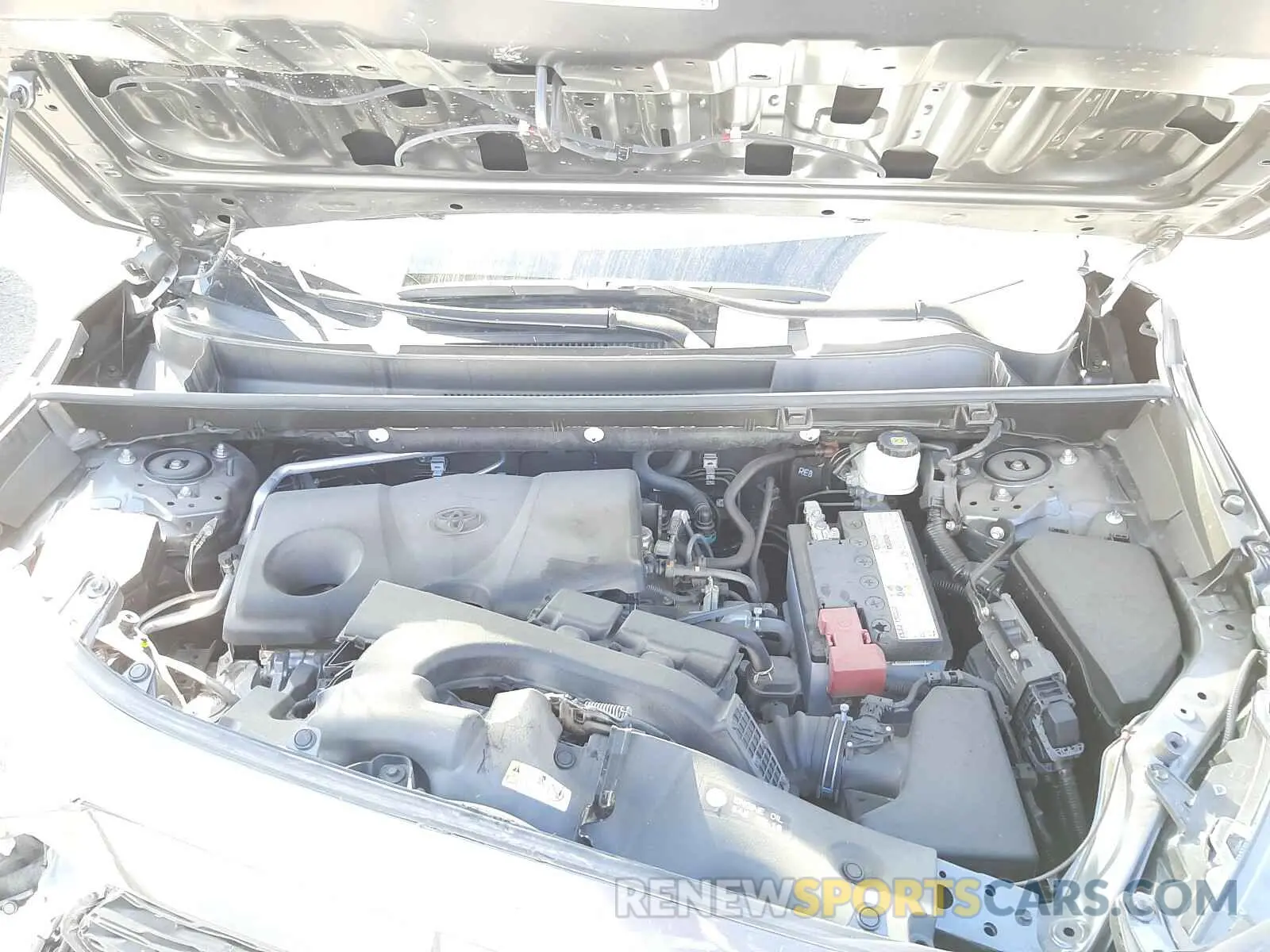 7 Photograph of a damaged car JTMH1RFV1KD038064 TOYOTA RAV4 2019