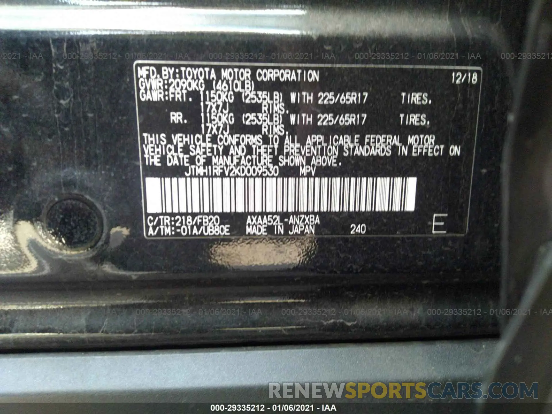 9 Photograph of a damaged car JTMH1RFV2KD009530 TOYOTA RAV4 2019