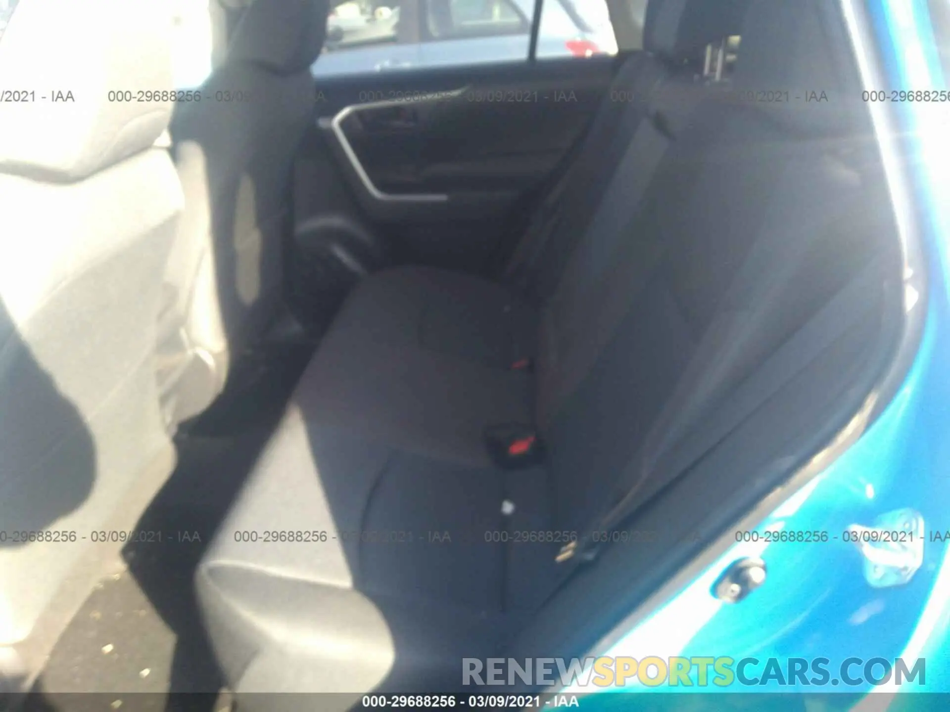 8 Photograph of a damaged car JTMH1RFV2KD014453 TOYOTA RAV4 2019