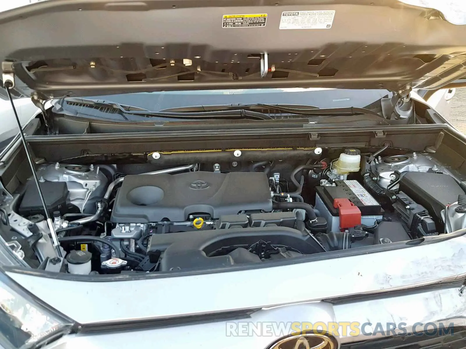 7 Photograph of a damaged car JTMH1RFV2KD508375 TOYOTA RAV4 2019