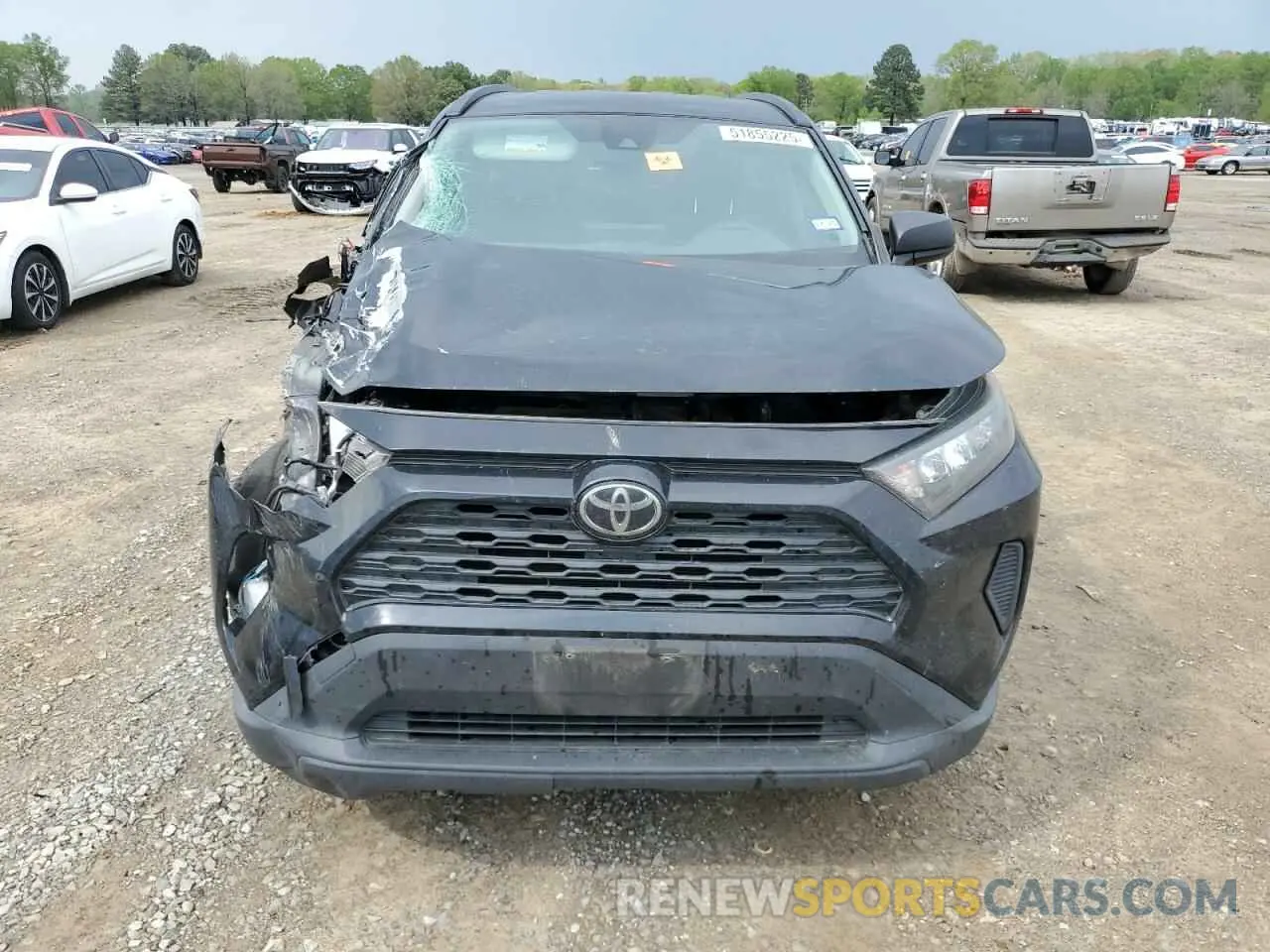 5 Photograph of a damaged car JTMH1RFV2KJ005270 TOYOTA RAV4 2019