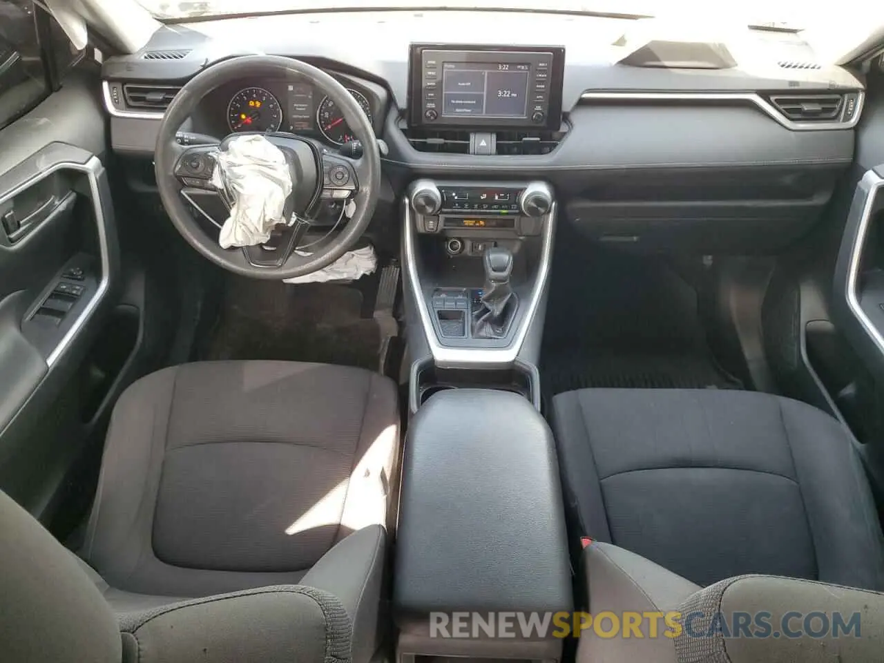 8 Photograph of a damaged car JTMH1RFV3KD007799 TOYOTA RAV4 2019