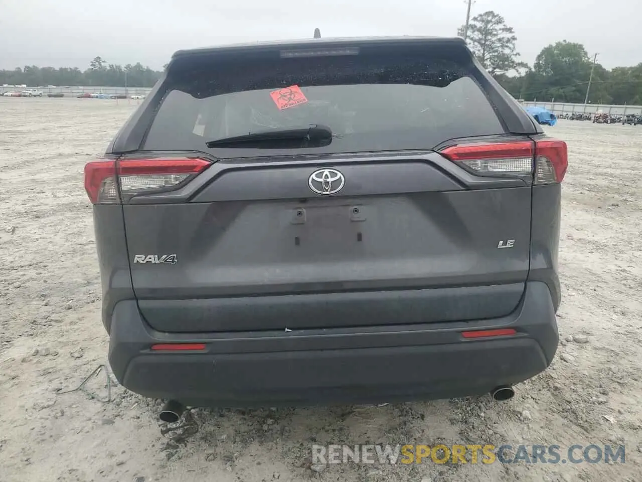 6 Photograph of a damaged car JTMH1RFV3KJ007268 TOYOTA RAV4 2019