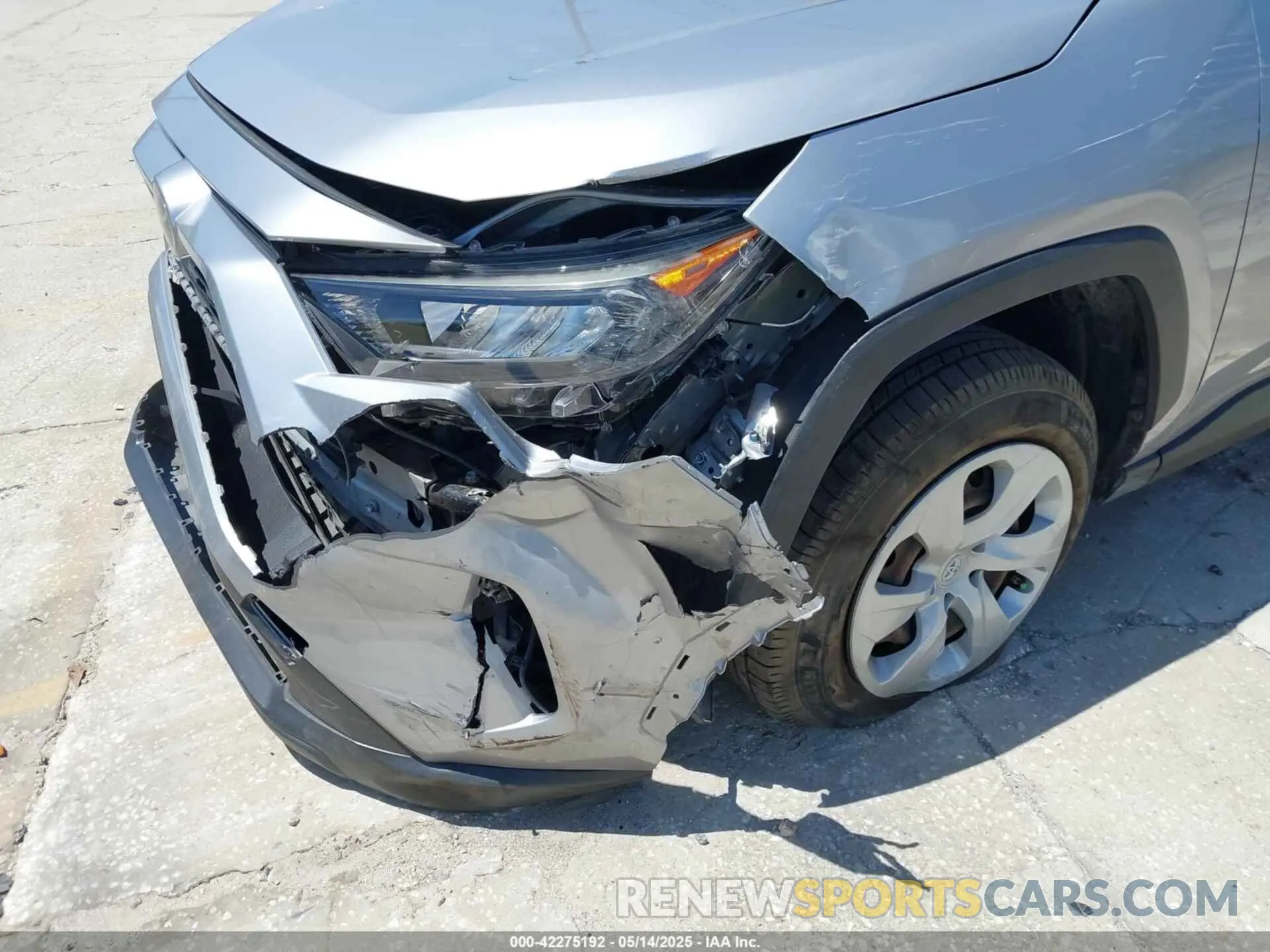 6 Фотография поврежденного автомобиля JTMH1RFV4KD036163 TOYOTA RAV4 2019
