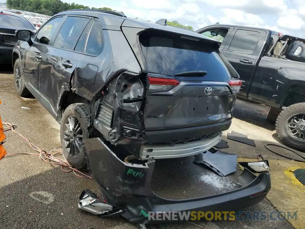 3 Фотография поврежденного автомобиля JTMH1RFV4KJ006582 TOYOTA RAV4 2019