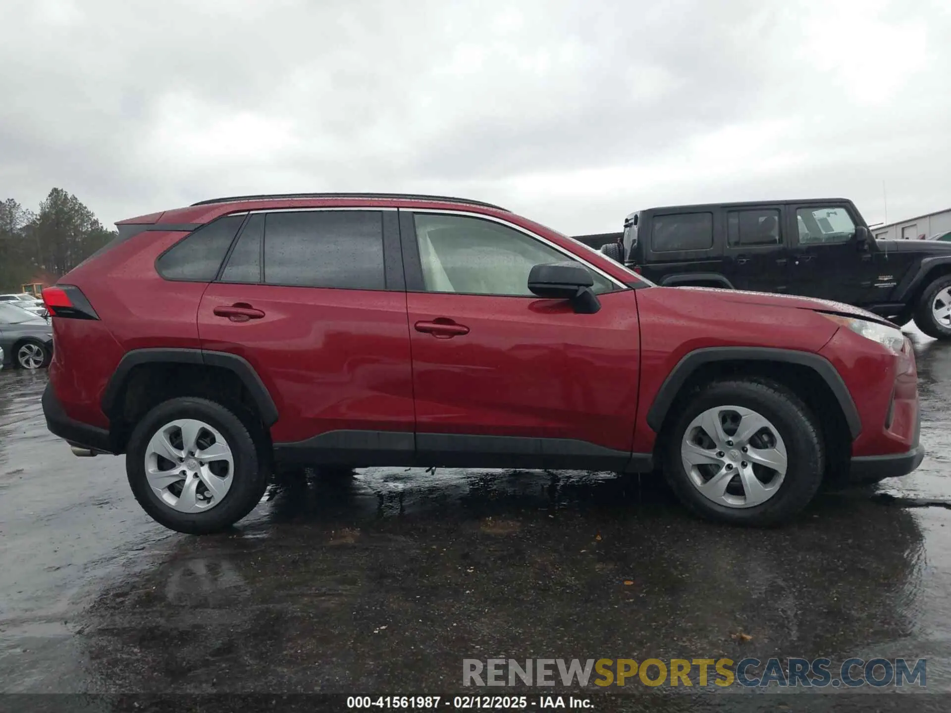 14 Фотография поврежденного автомобиля JTMH1RFV4KJ008350 TOYOTA RAV4 2019