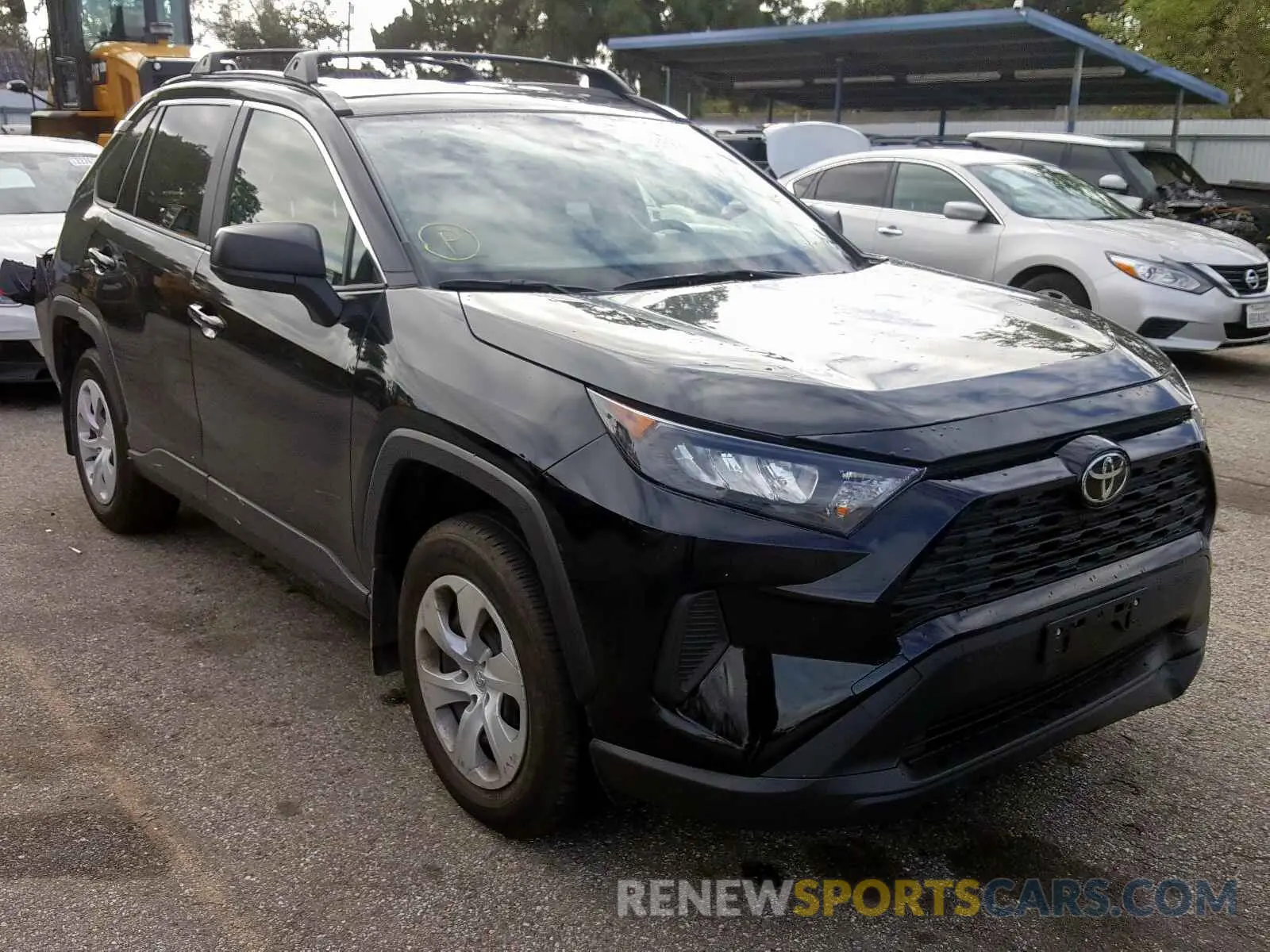 1 Photograph of a damaged car JTMH1RFV6KD013757 TOYOTA RAV4 2019