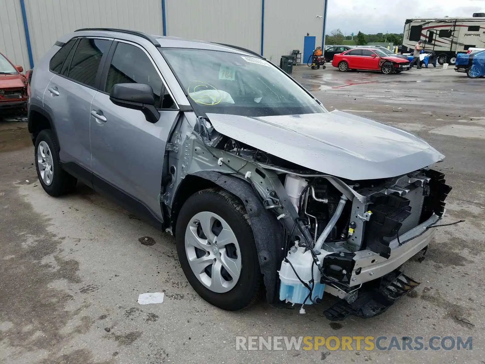 1 Photograph of a damaged car JTMH1RFV8KD032603 TOYOTA RAV4 2019