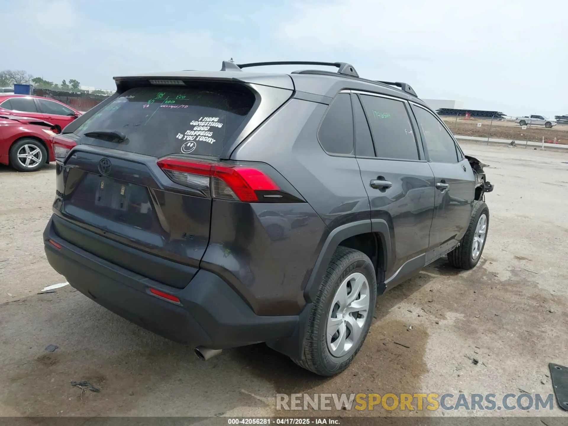 4 Фотография поврежденного автомобиля JTMH1RFV8KJ008304 TOYOTA RAV4 2019