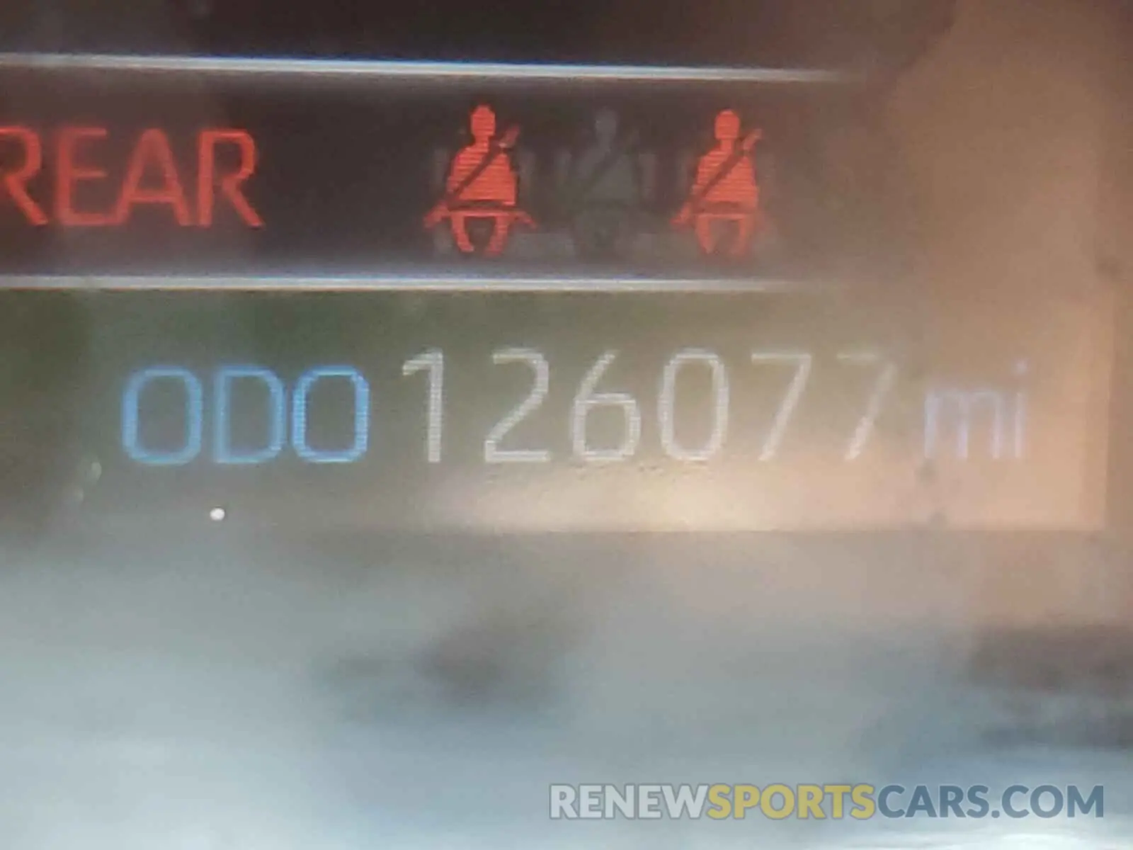 8 Photograph of a damaged car JTMH1RFV8KJ010358 TOYOTA RAV4 2019