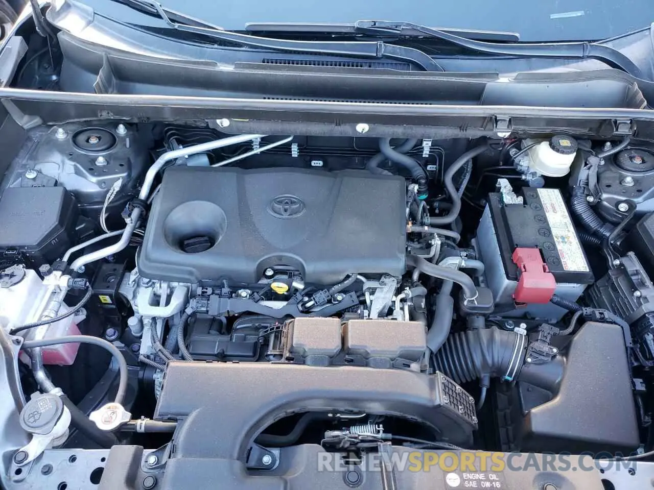 12 Photograph of a damaged car JTMH1RFV9KD019990 TOYOTA RAV4 2019