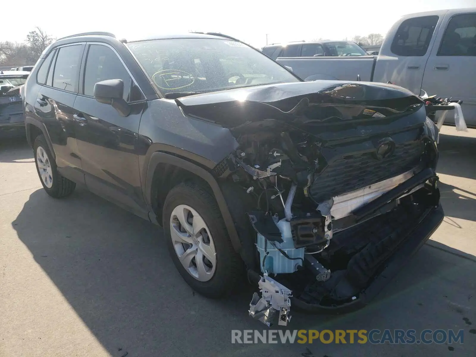1 Фотография поврежденного автомобиля JTMH1RFV9KJ015262 TOYOTA RAV4 2019