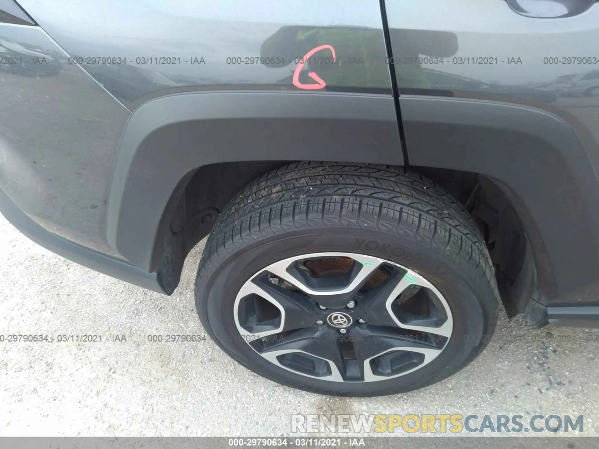 15 Photograph of a damaged car JTMJ1RFV4KJ022816 TOYOTA RAV4 2019