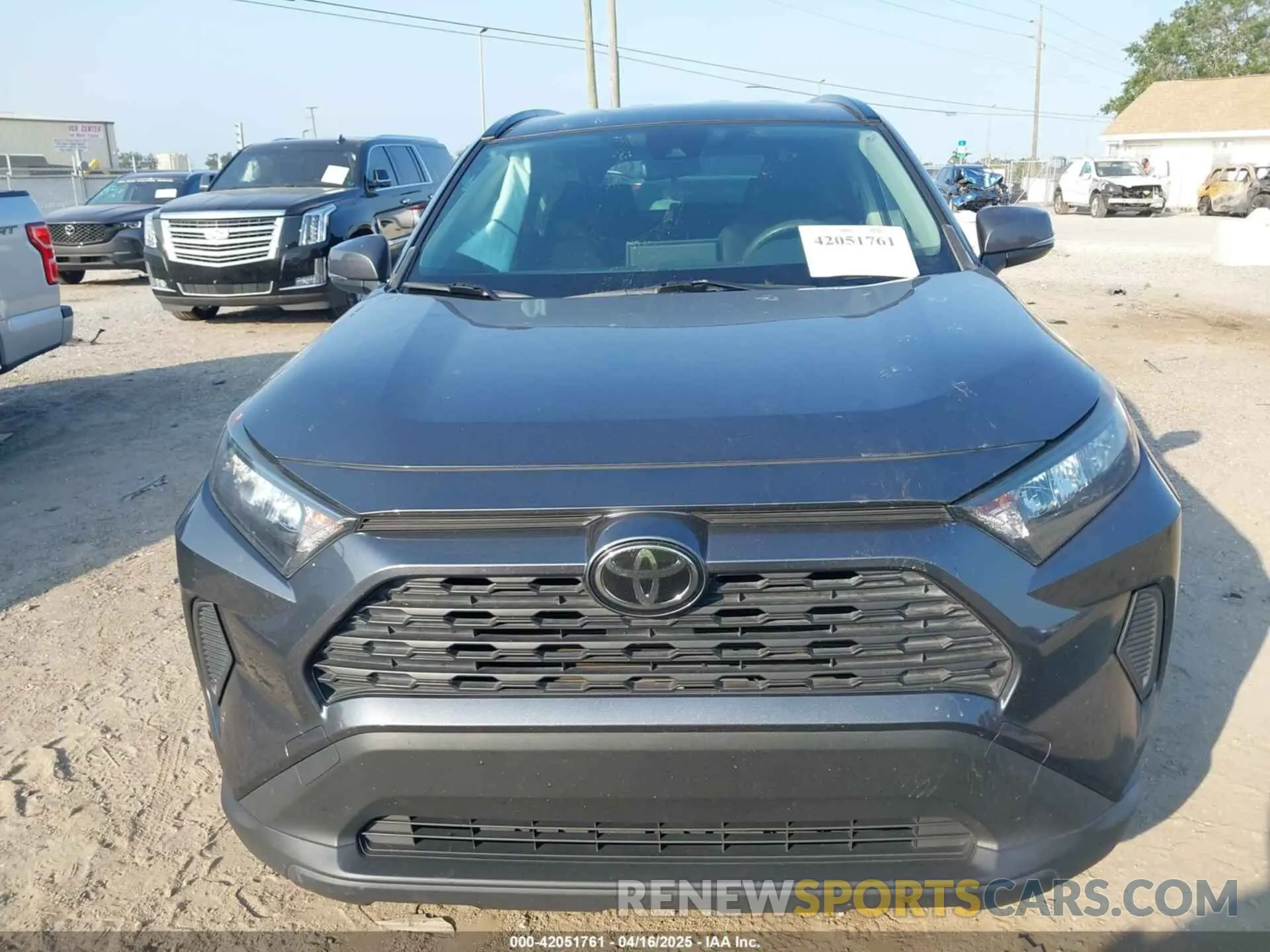 12 Фотография поврежденного автомобиля JTMK1RFV0KD003070 TOYOTA RAV4 2019