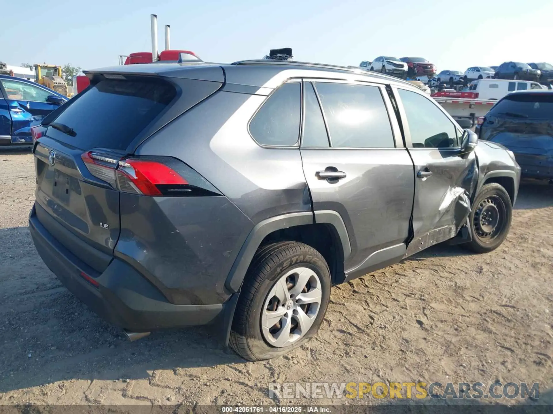 4 Фотография поврежденного автомобиля JTMK1RFV0KD003070 TOYOTA RAV4 2019