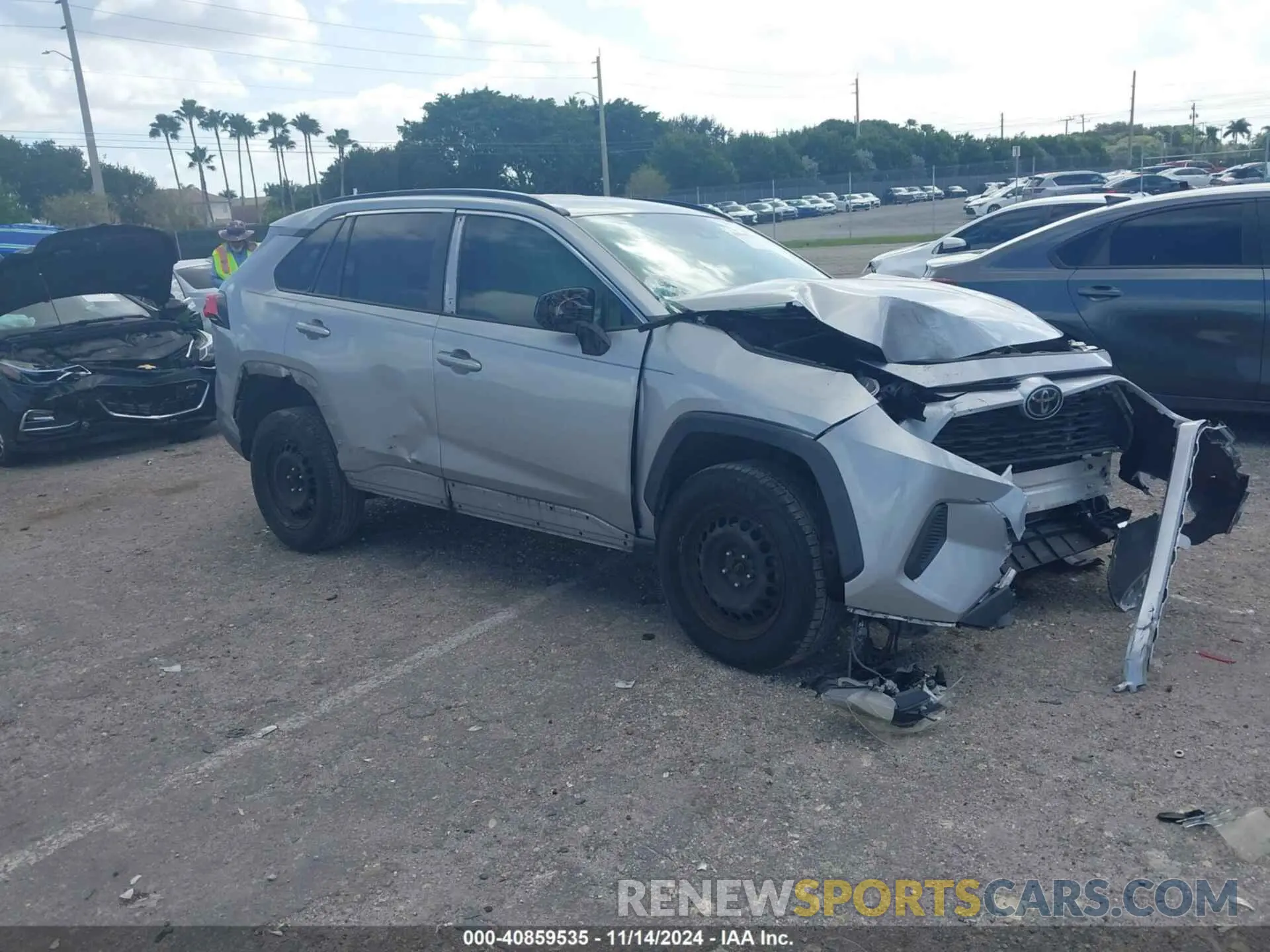 1 Photograph of a damaged car JTMK1RFV0KD502869 TOYOTA RAV4 2019
