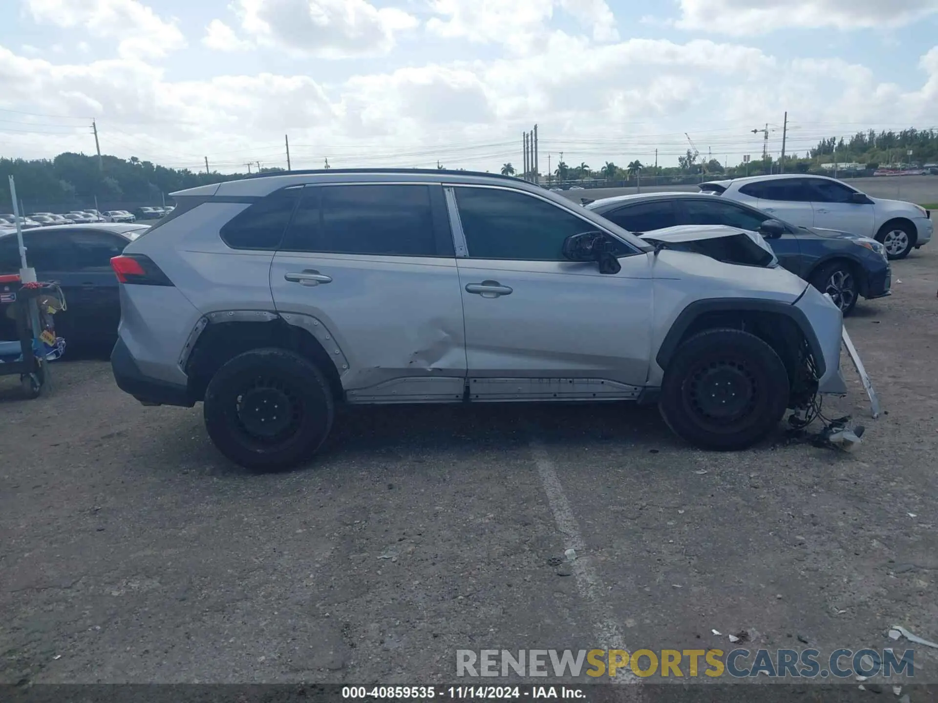 13 Photograph of a damaged car JTMK1RFV0KD502869 TOYOTA RAV4 2019