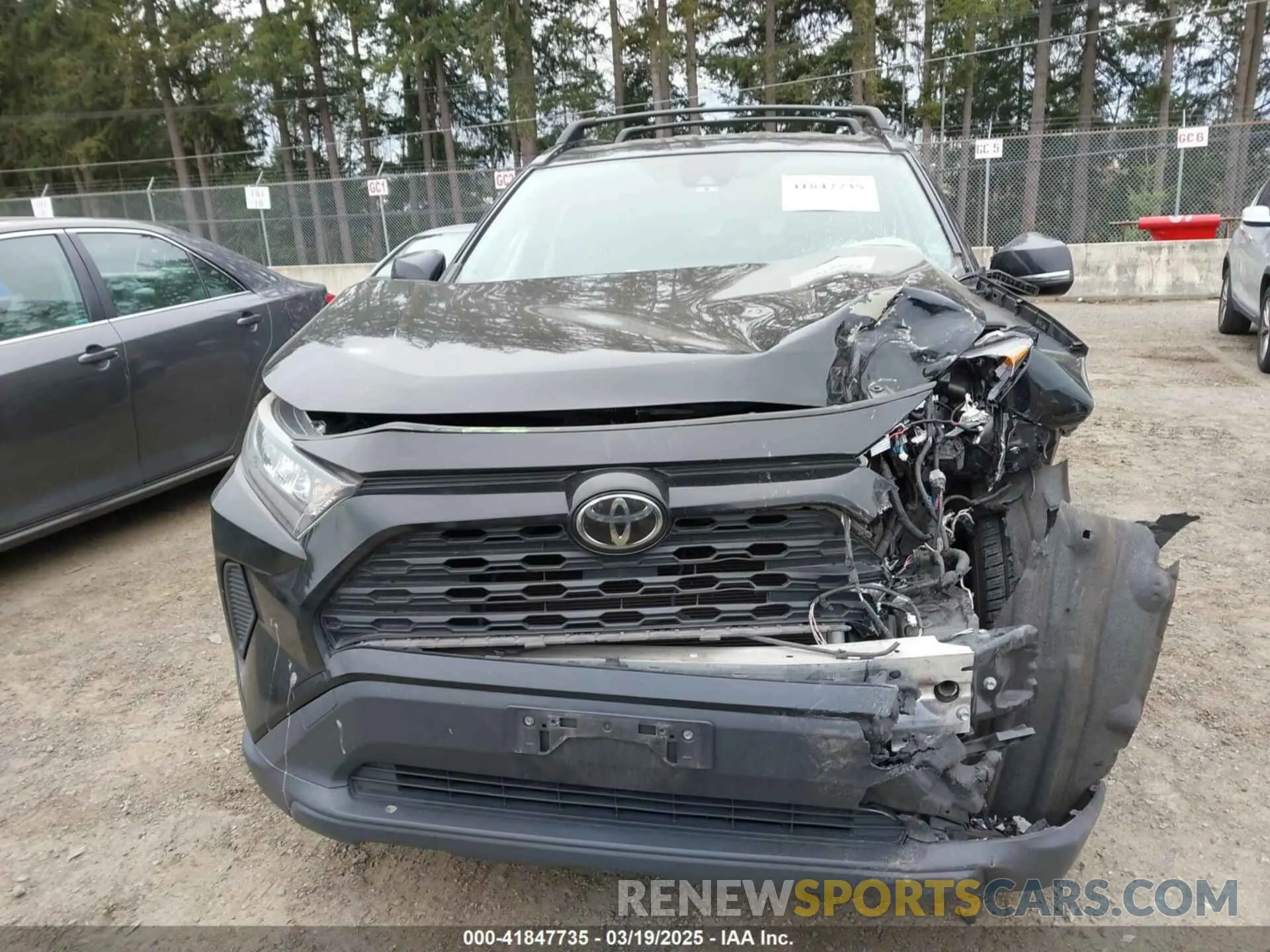 12 Фотография поврежденного автомобиля JTMK1RFV1KD002199 TOYOTA RAV4 2019