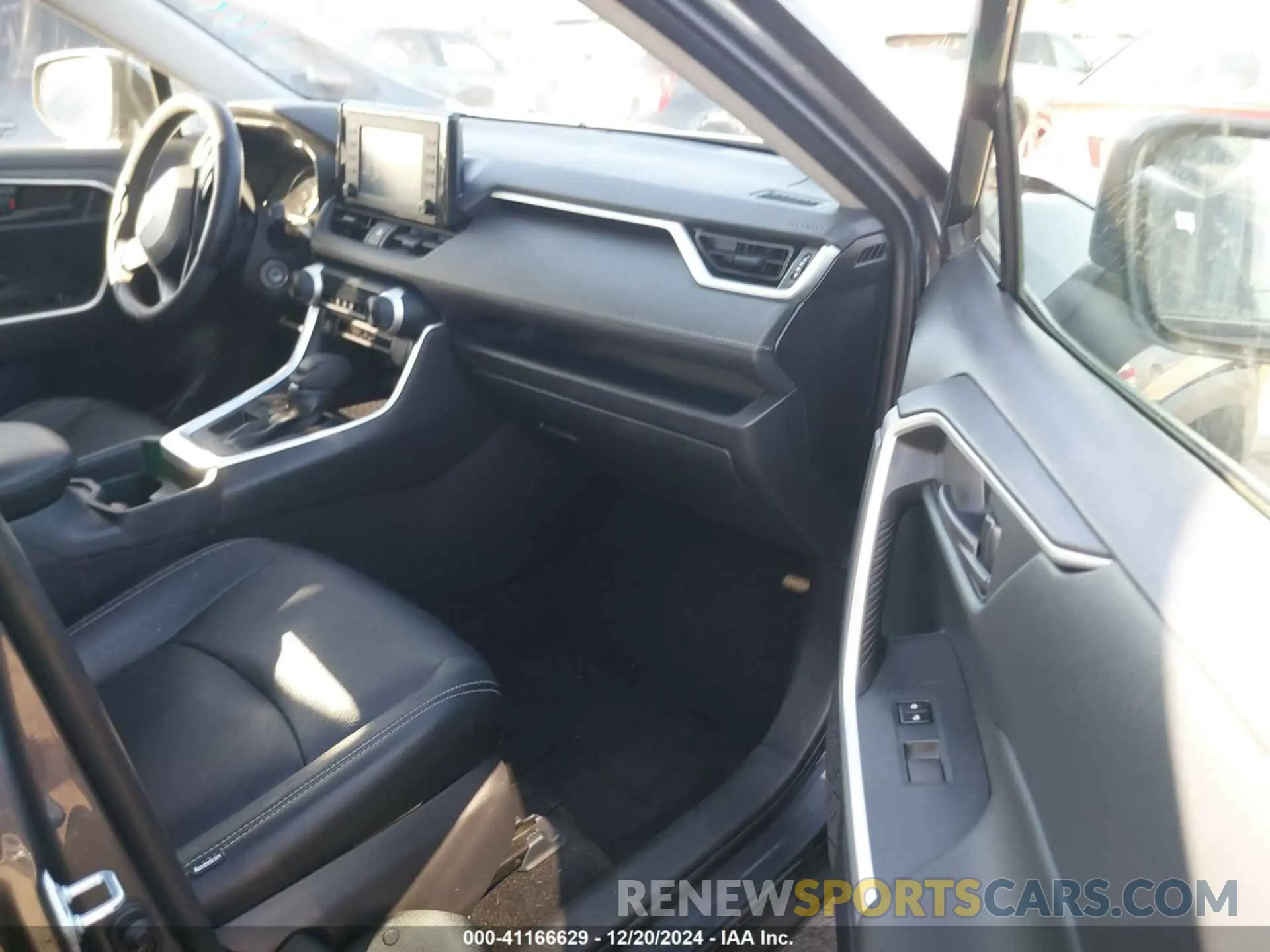 5 Фотография поврежденного автомобиля JTMK1RFV1KD031315 TOYOTA RAV4 2019