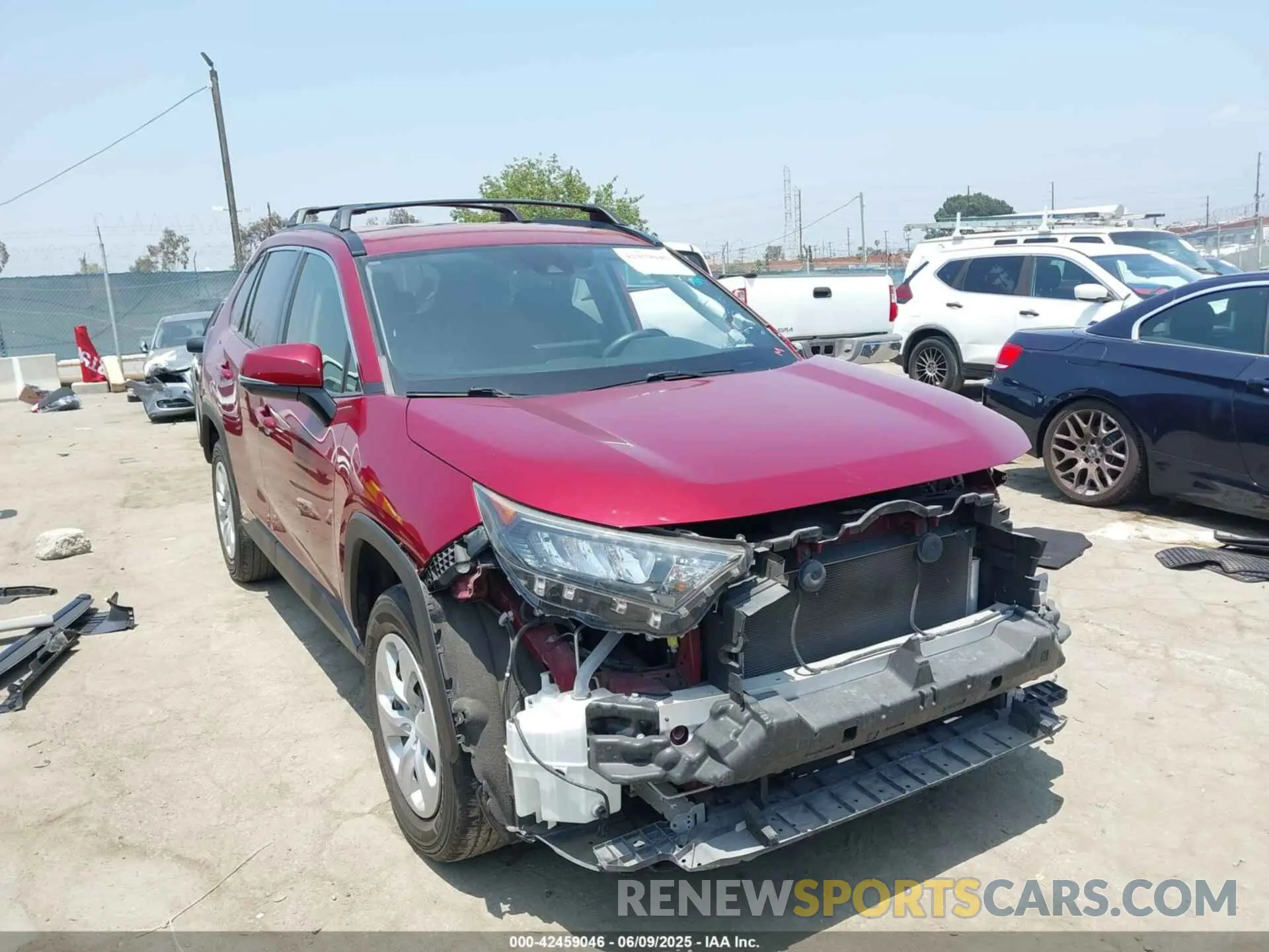 1 Photograph of a damaged car JTMK1RFV4KD025587 TOYOTA RAV4 2019