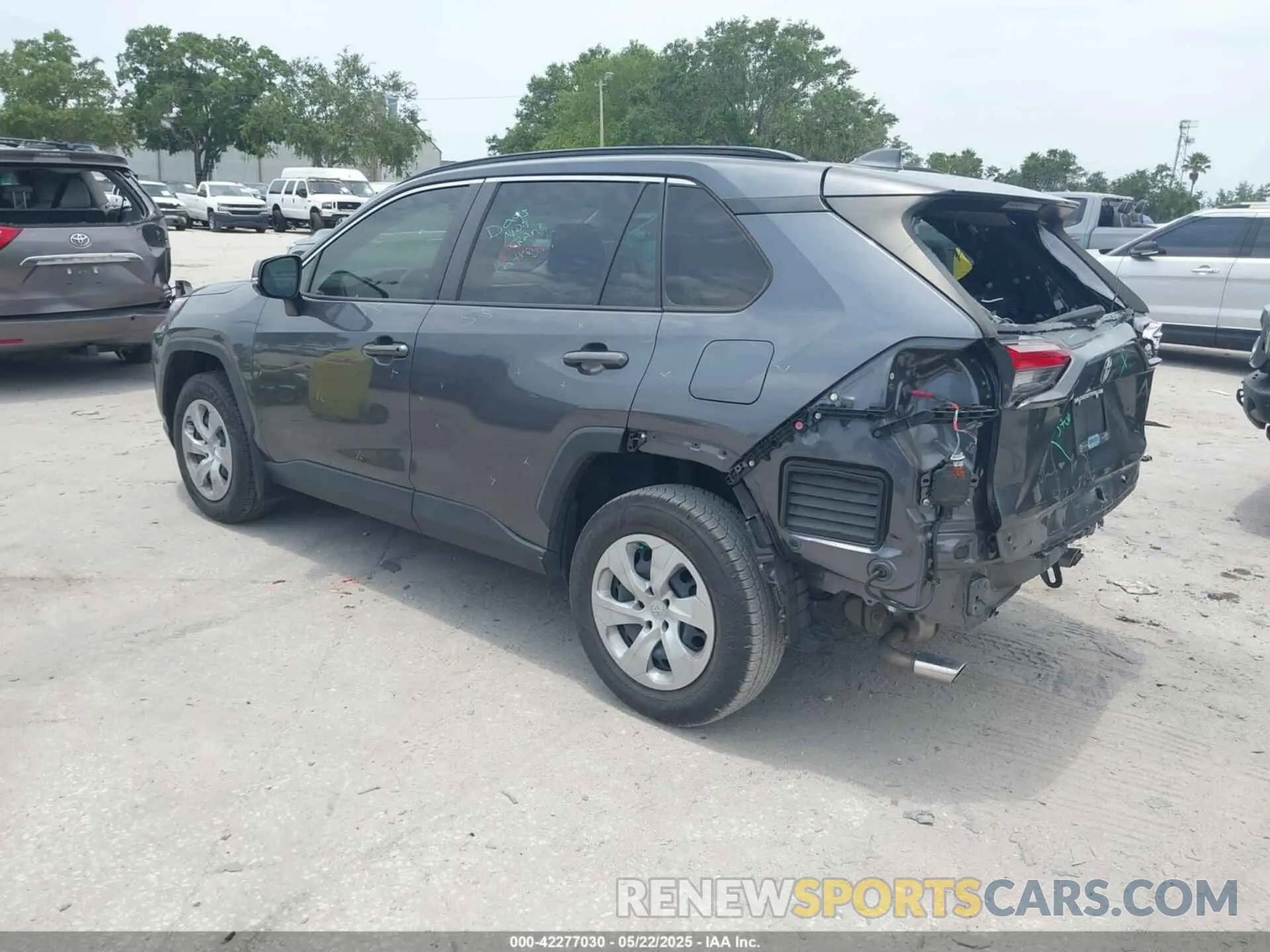 3 Photograph of a damaged car JTMK1RFV5KD006076 TOYOTA RAV4 2019