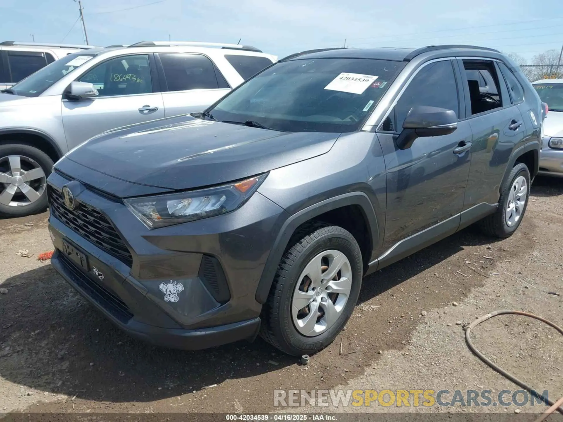 2 Photograph of a damaged car JTMK1RFV5KD020320 TOYOTA RAV4 2019