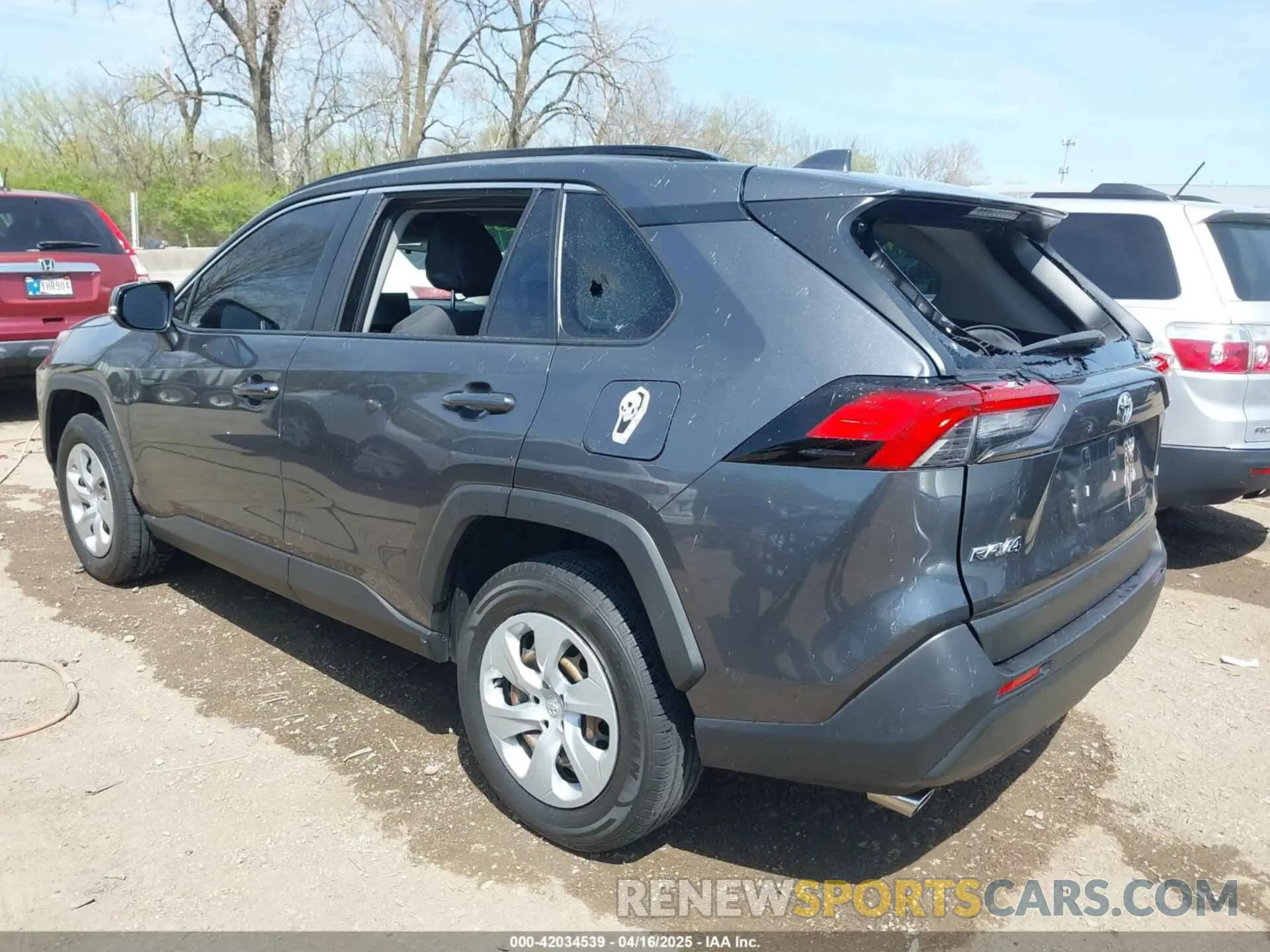 3 Photograph of a damaged car JTMK1RFV5KD020320 TOYOTA RAV4 2019