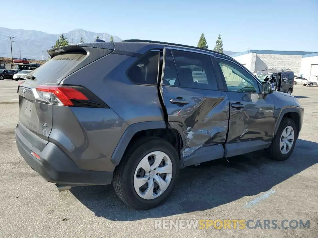 3 Photograph of a damaged car JTMK1RFV7KJ011281 TOYOTA RAV4 2019