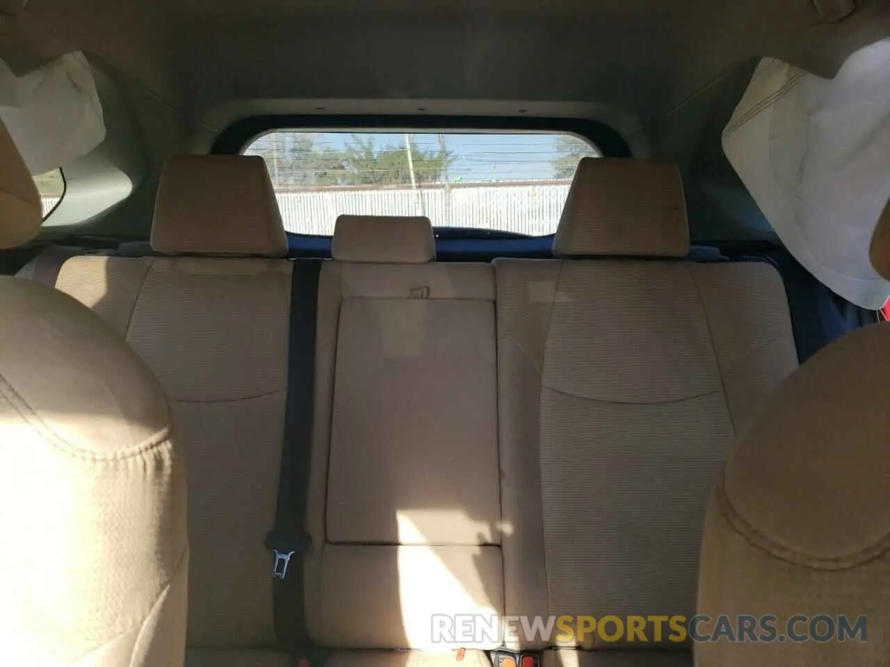 10 Photograph of a damaged car JTMK1RFV9KD019963 TOYOTA RAV4 2019